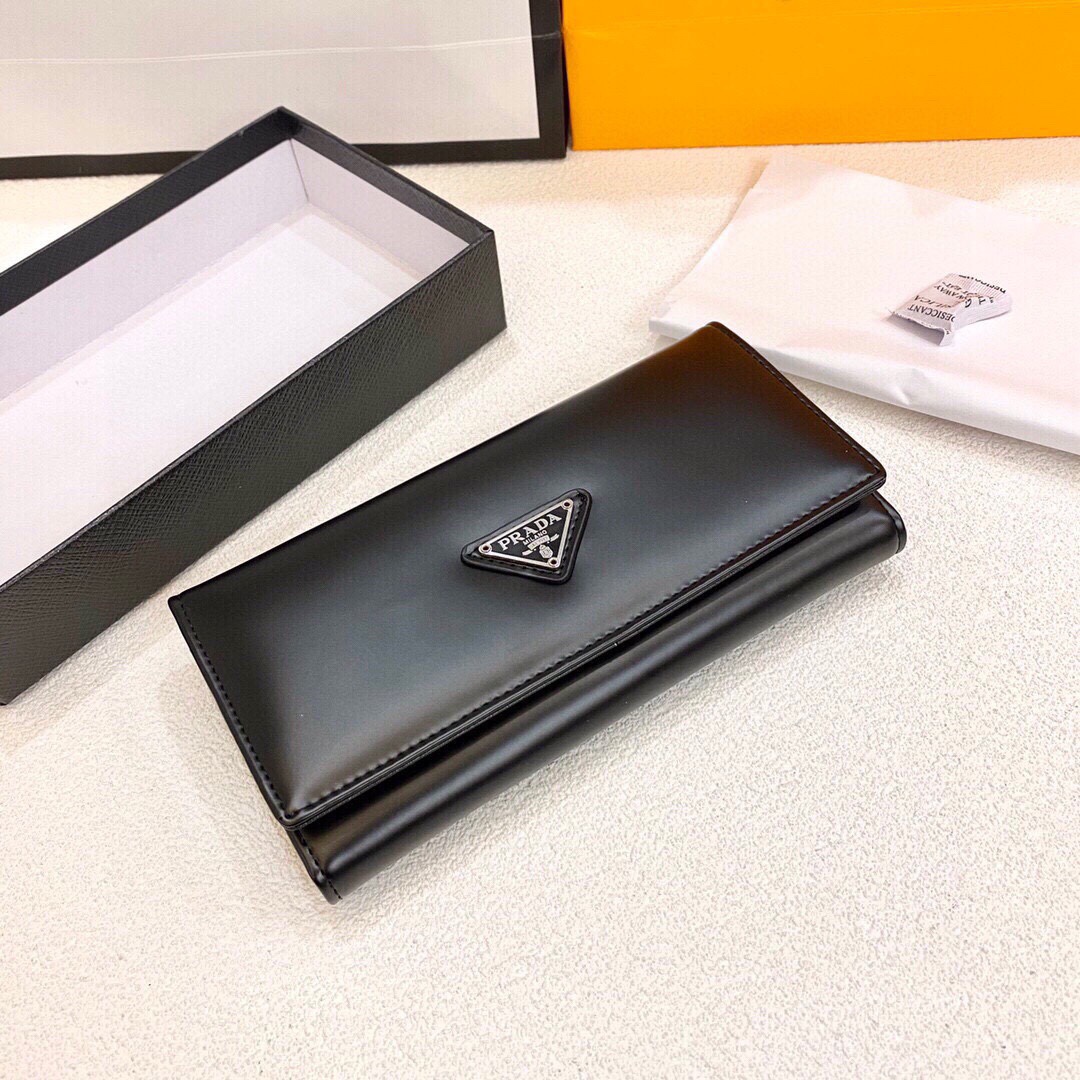 Prada Wallet Black Cowhide