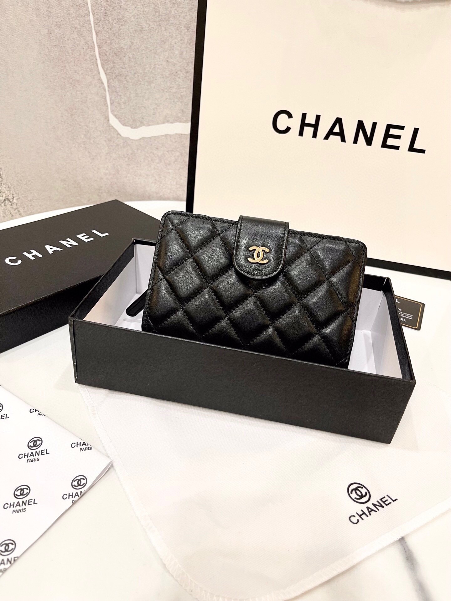 Chanel Wallet Black Sheepskin Fashion