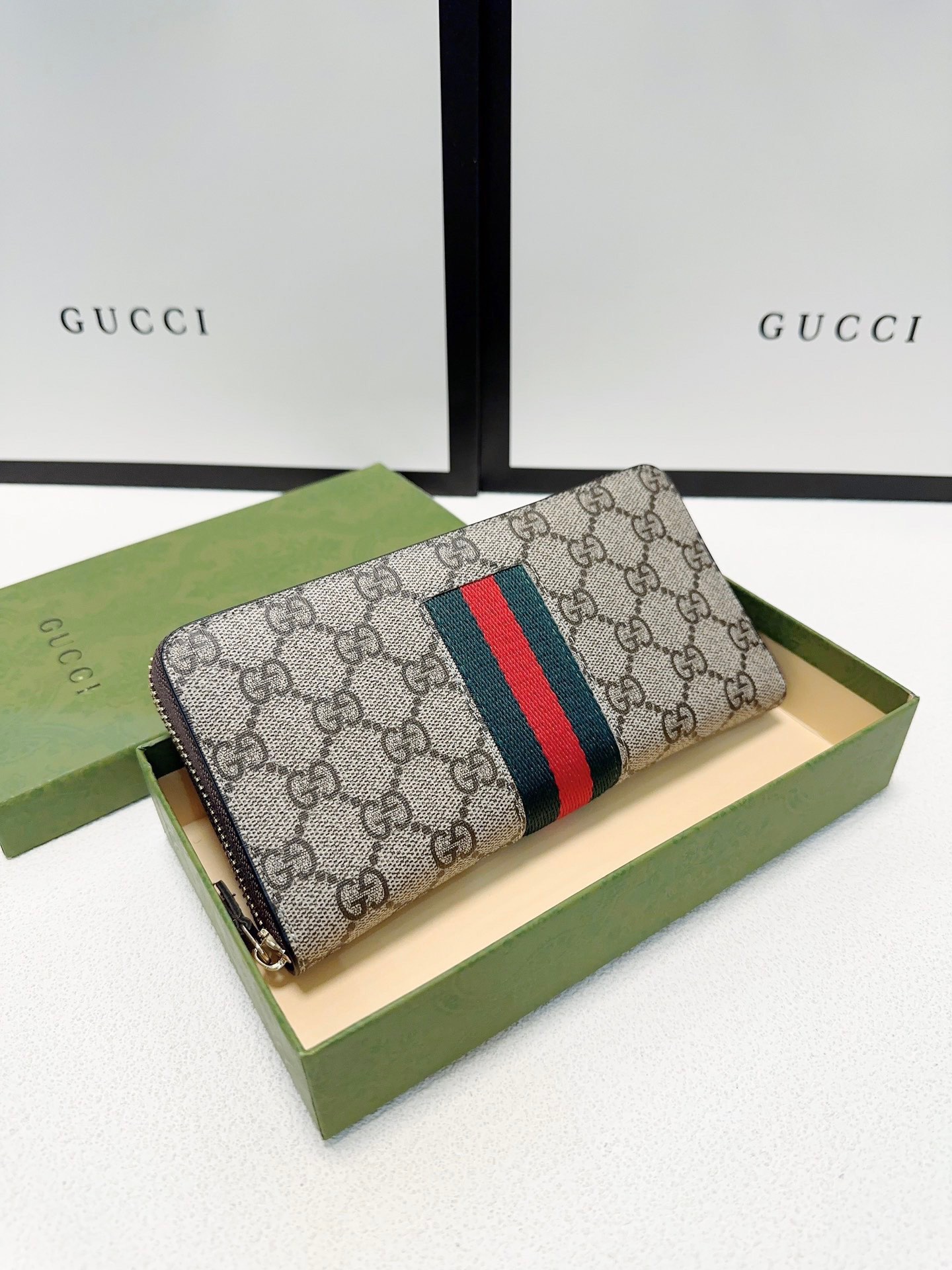 Gucci Clutches & Pouch Bags Cowhide PVC