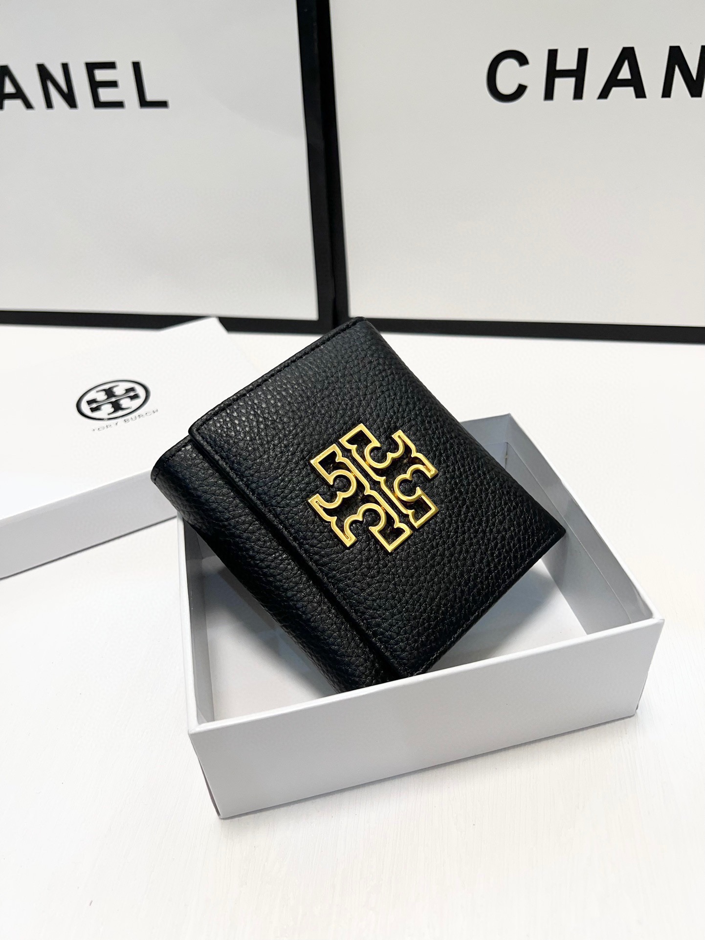 Tory Burch Black Leather Wallet - Compact & Stylish (11x10 cm) 10 i1739114012061 8351 0 8