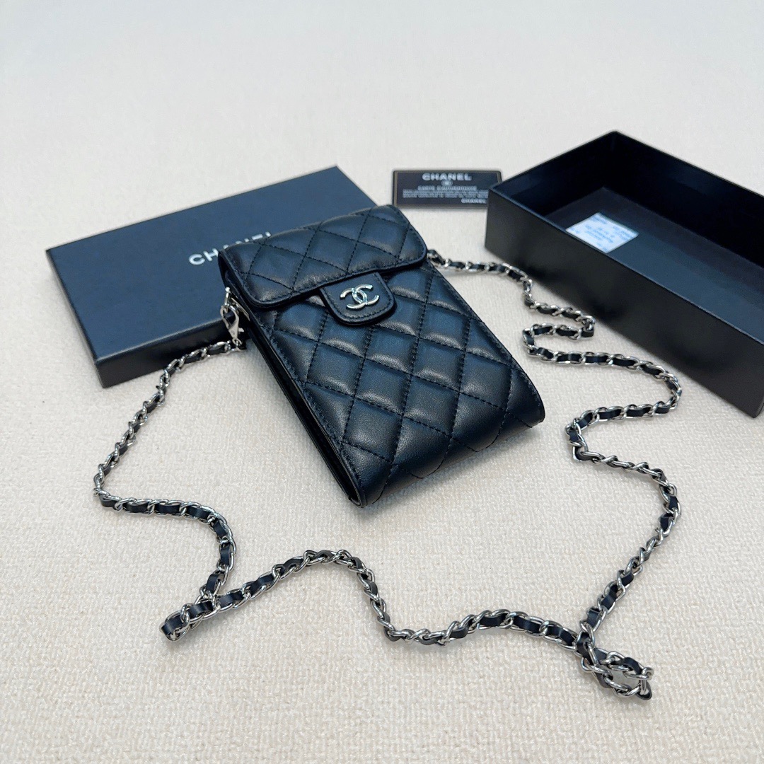 P105🎀🎀 Colore nero🎀 Size 18×11🎀 Chanel Multi-Funzionale per telefono cellulare Stume da spalline da spallatta di pecora da pecora da pecora da pecora