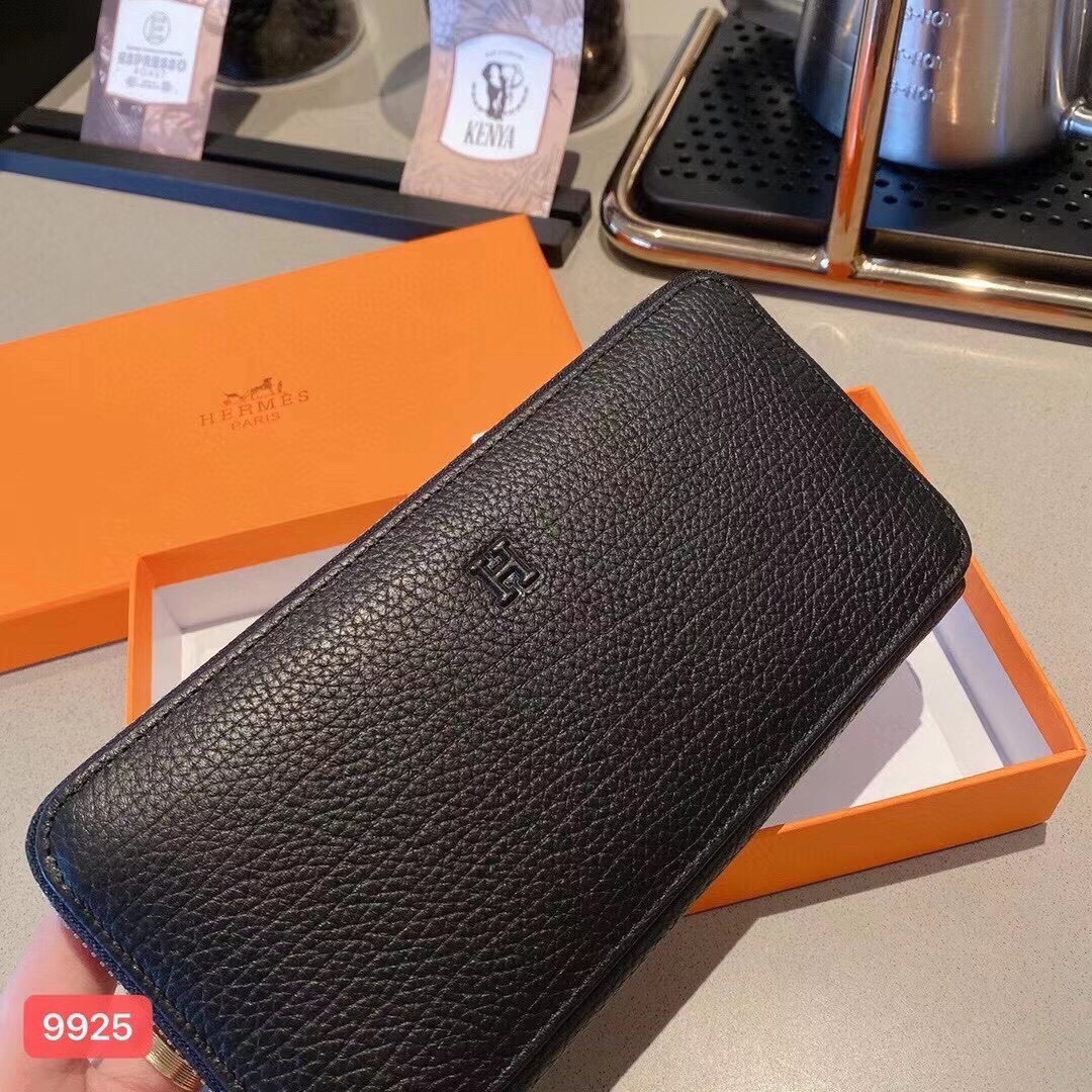 Hermes Leather Clutch Wallet with Card Slots - Style 9925 6 i1746630035521 1051 0 4
