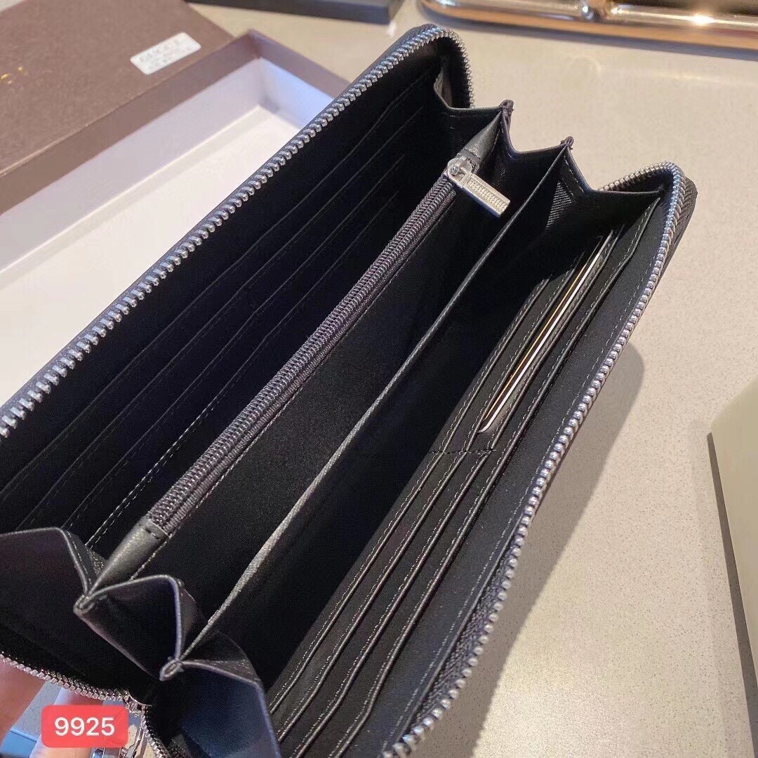 Hermes Leather Clutch Wallet with Card Slots - Style 9925 10 i1746630038186 725 0 8