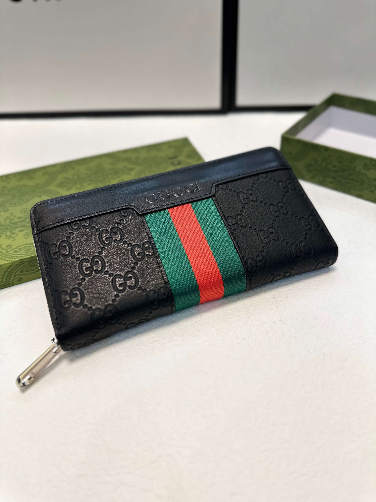 Gucci Men's Black Leather Zip Around Wallet With Web Stripe - Card Slots 9 i1746630477292 4640 0 7