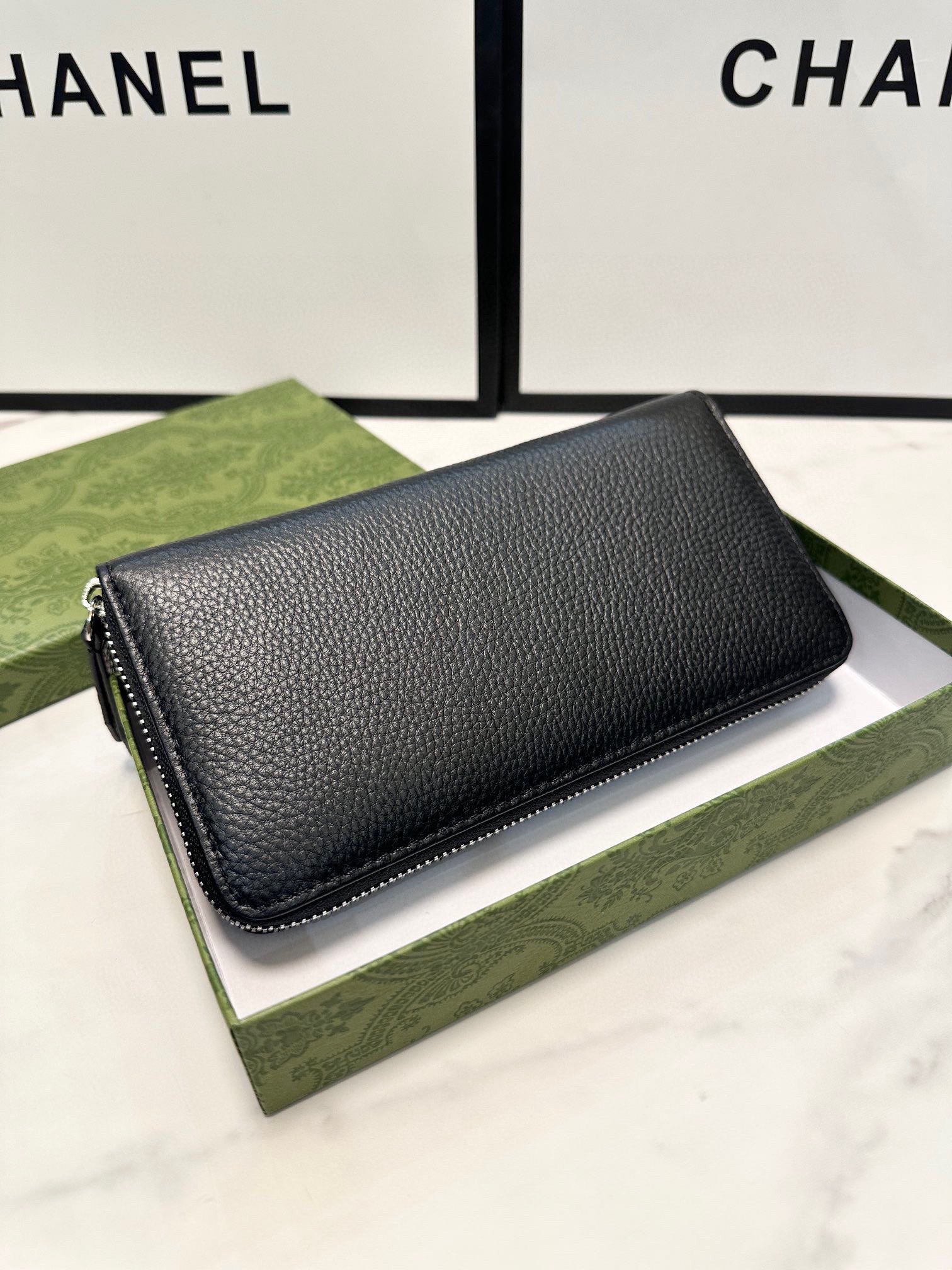 Gucci Soho Leather Zip Around Wallet Black, 21x11 cm 5 i1746630599816 7914 0 3