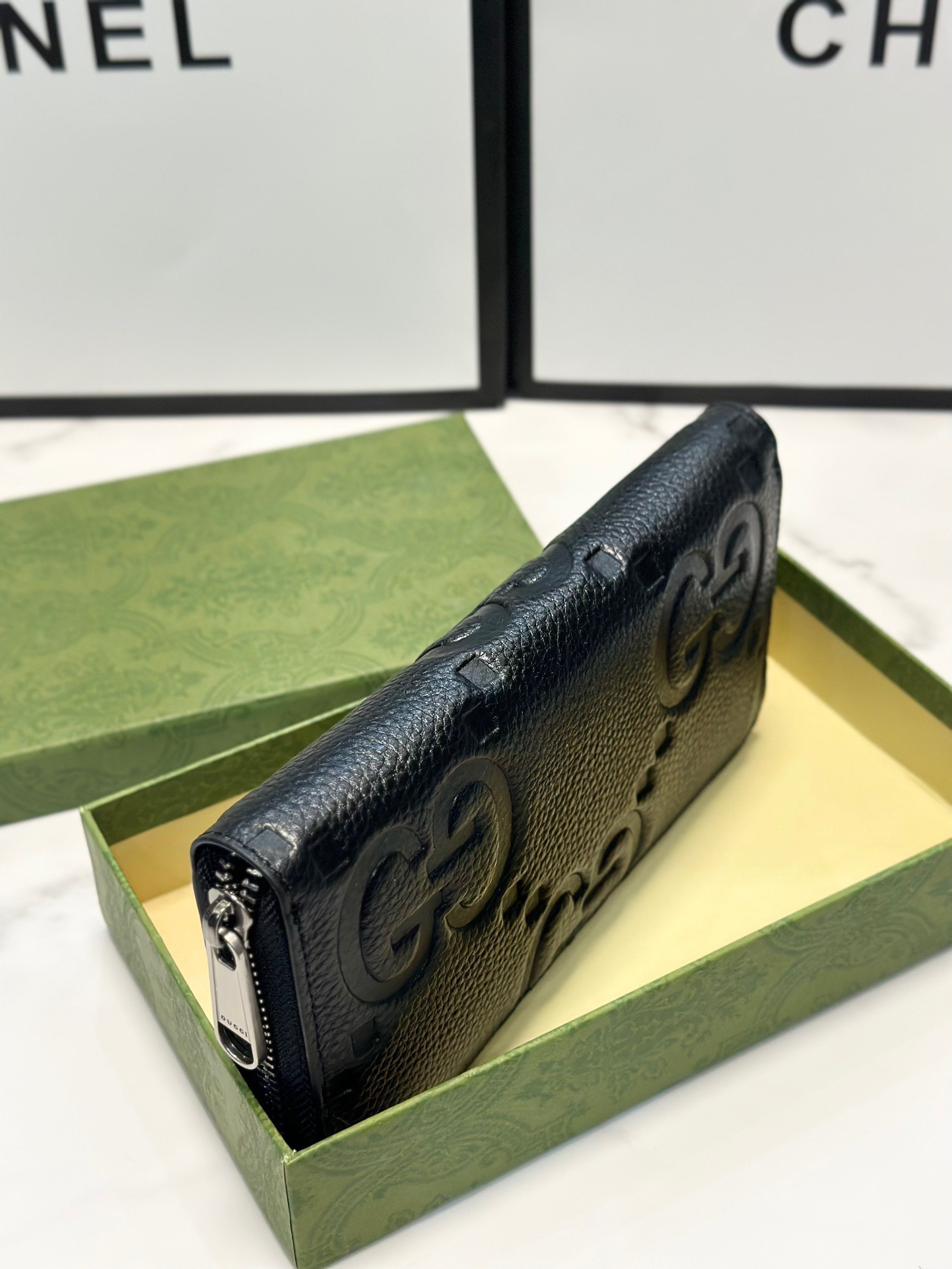 GUCCI ブラック単ラ zip 財布 - 一比一工芸のスタイリッシュなデザイン