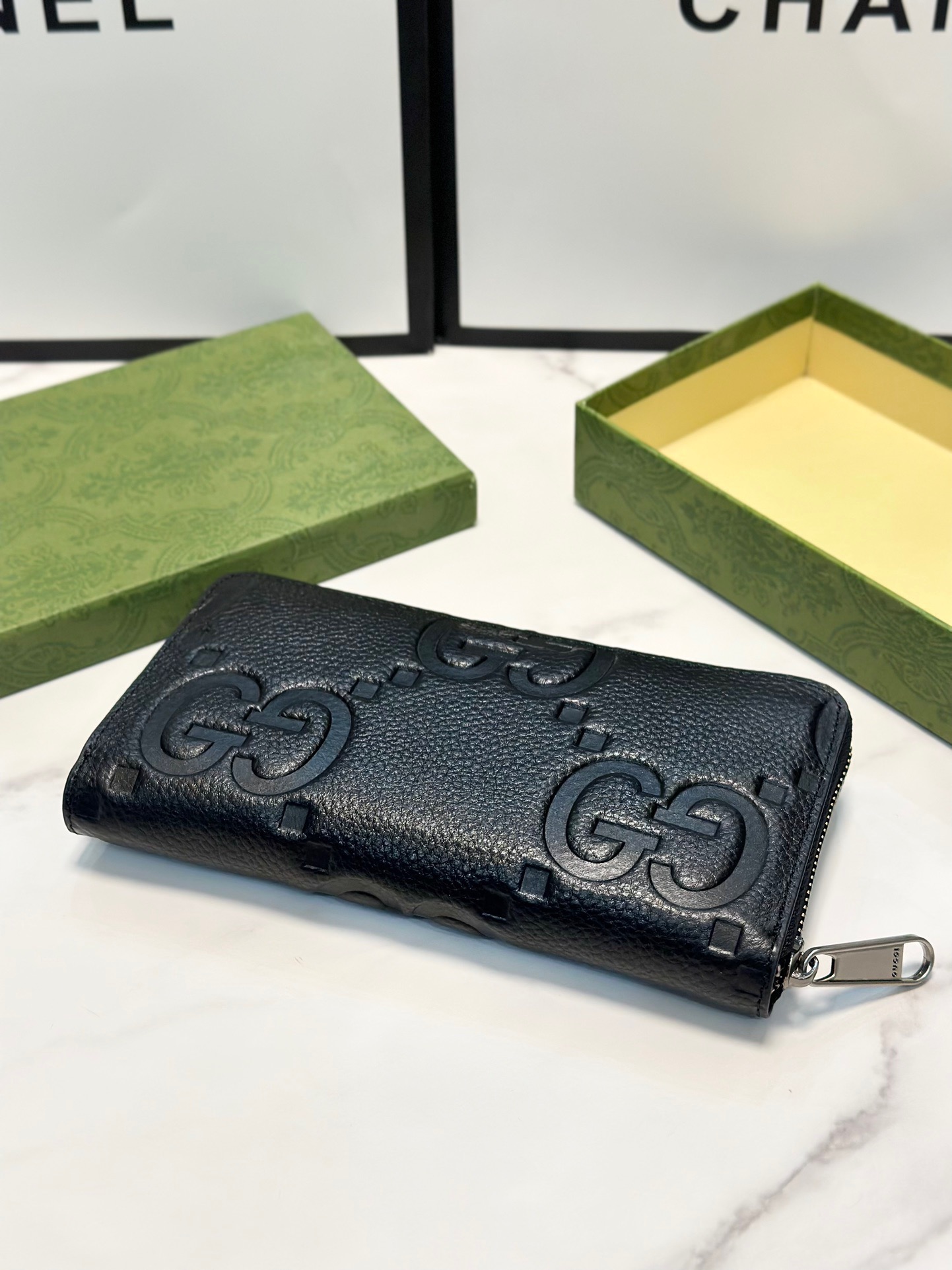 GUCCI ブラック単ラ zip 財布 - 一比一工芸のスタイリッシュなデザイン