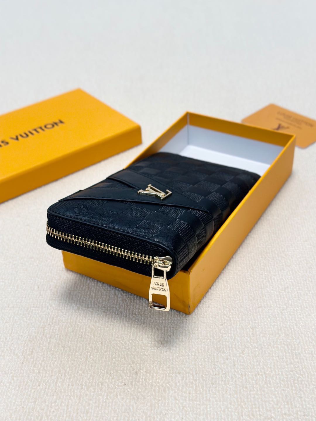 LV新款男士手包 ブラック 20x10cm 高品質レザー