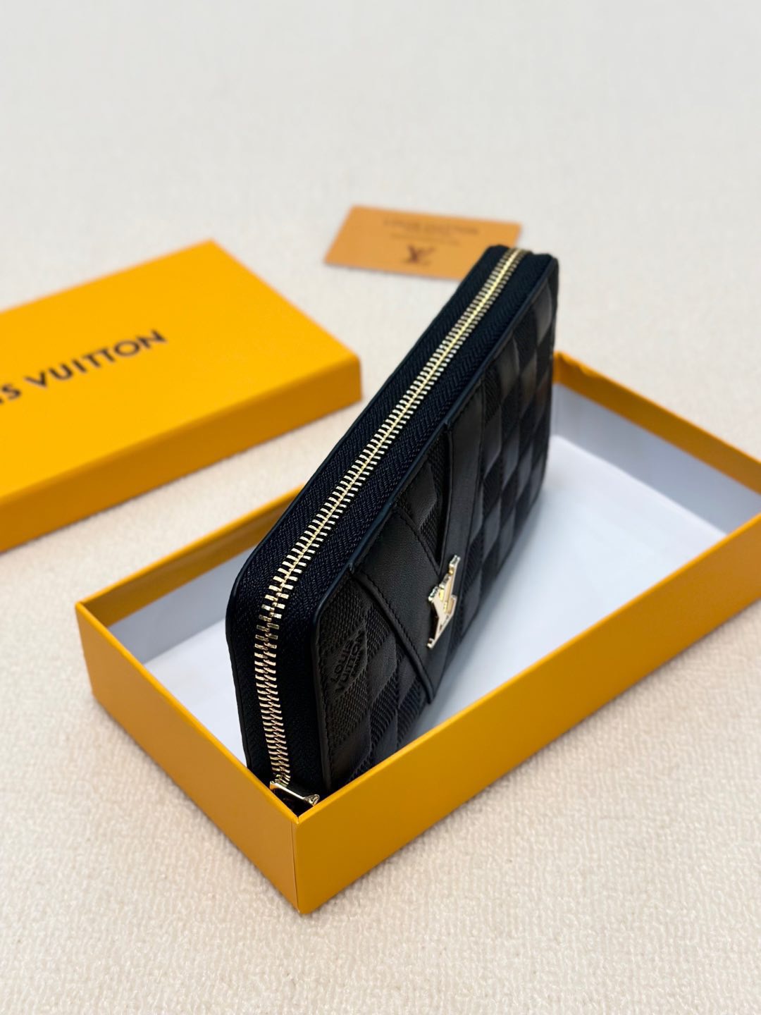 LV新款男士手包 ブラック 20x10cm 高品質レザー