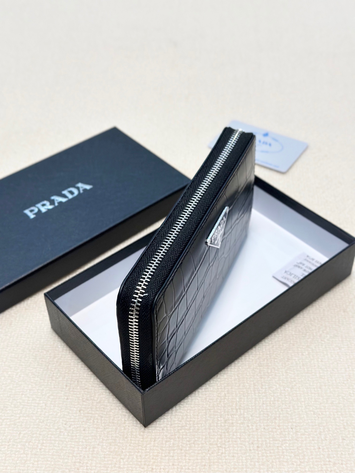 プラダ 男性用手包 ブラック 石目模様 牛革 多カードポケット