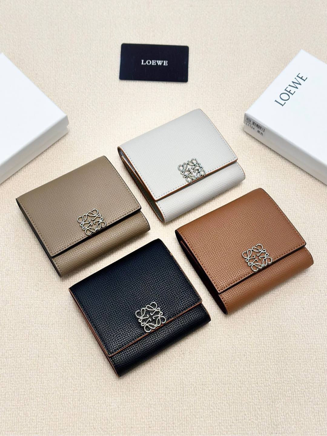 🎀🎀 🎀 10x9.5🎀 🔥 ❤️ Loewe Portafoglio