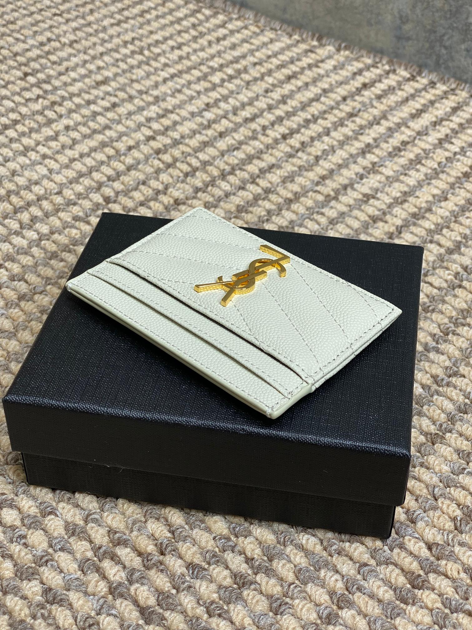 YSL圣罗兰经典logo鱼子皮荔枝纹绗缝卡包尺寸10.5x7.5cm编码423291