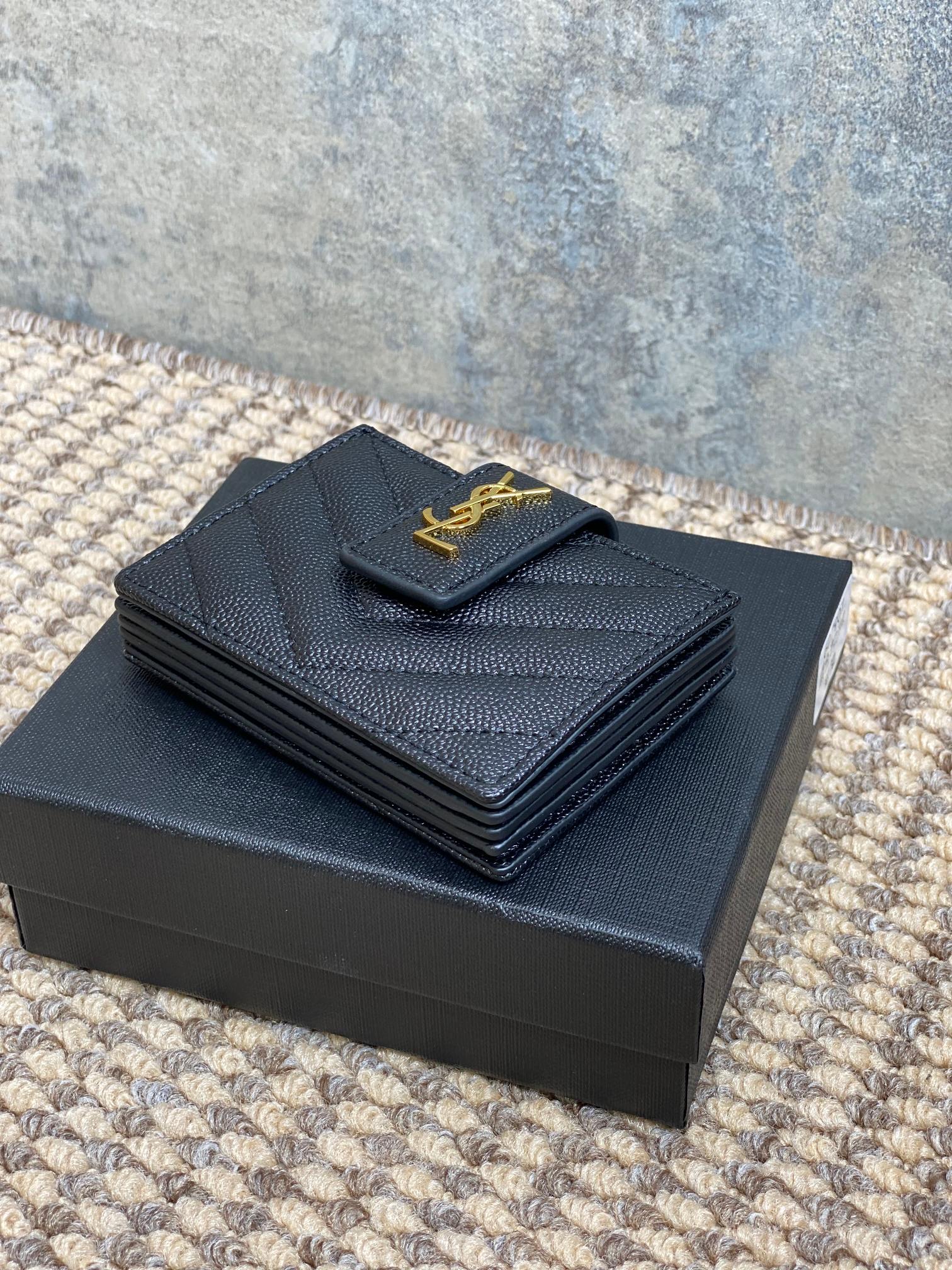 圣罗兰YSL鱼子酱卡片包配5个卡槽尺寸11x8型号607907
