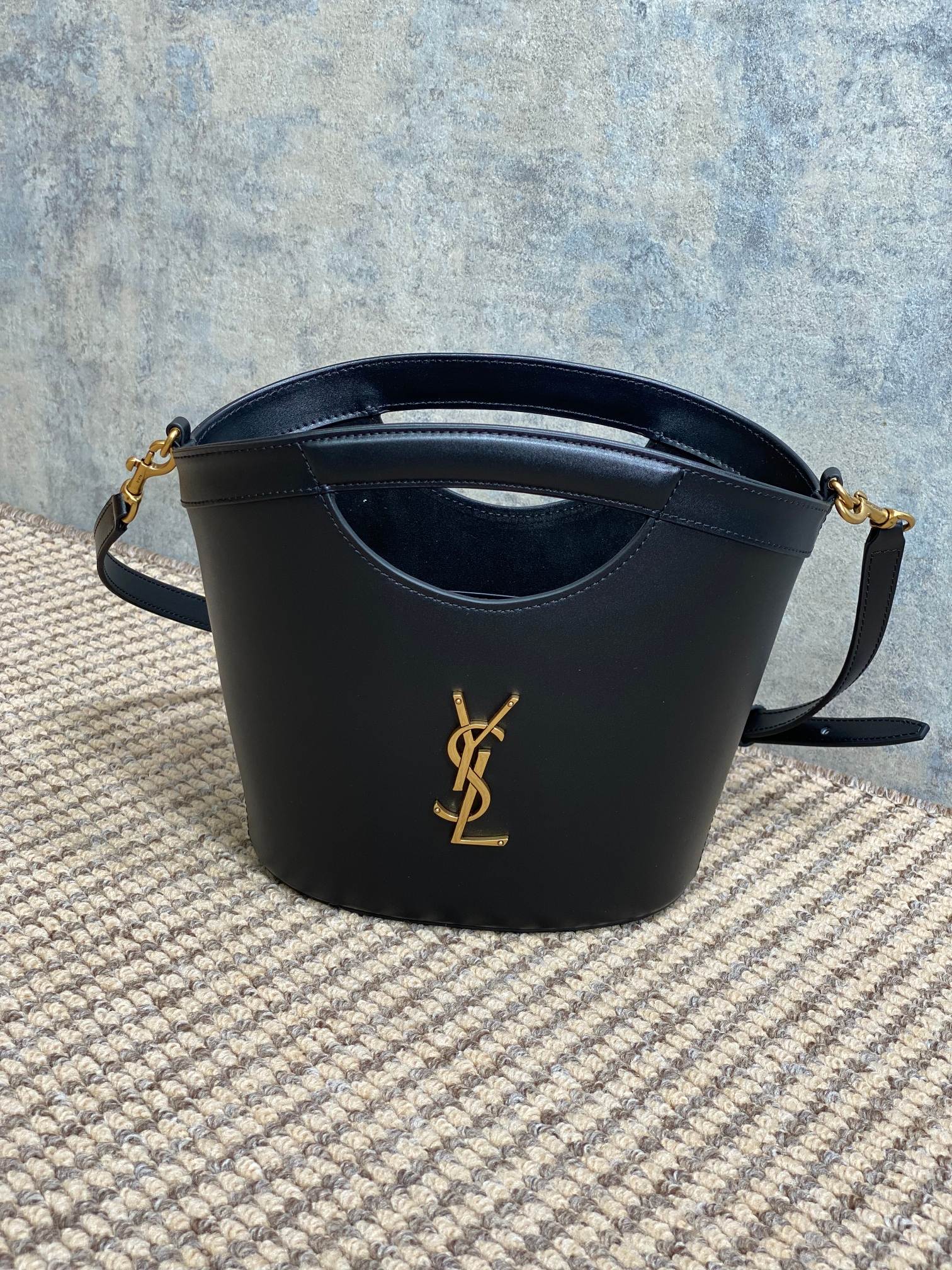 Yves Saint Laurent Tassen handtassen Openwerk Vintage