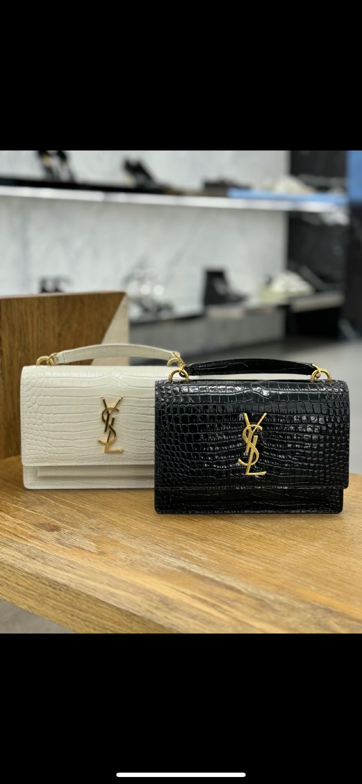 NO:851329,Cabinet sister’s upper body picture!  !  !  , YSL Saint Laurent grade original leather, saint laurent, saint laurent, Hermes,19860909柜姐上身图！！！,YSL圣罗兰特级原厂皮,saint laurent,saint laurent,Hermes,,Bag