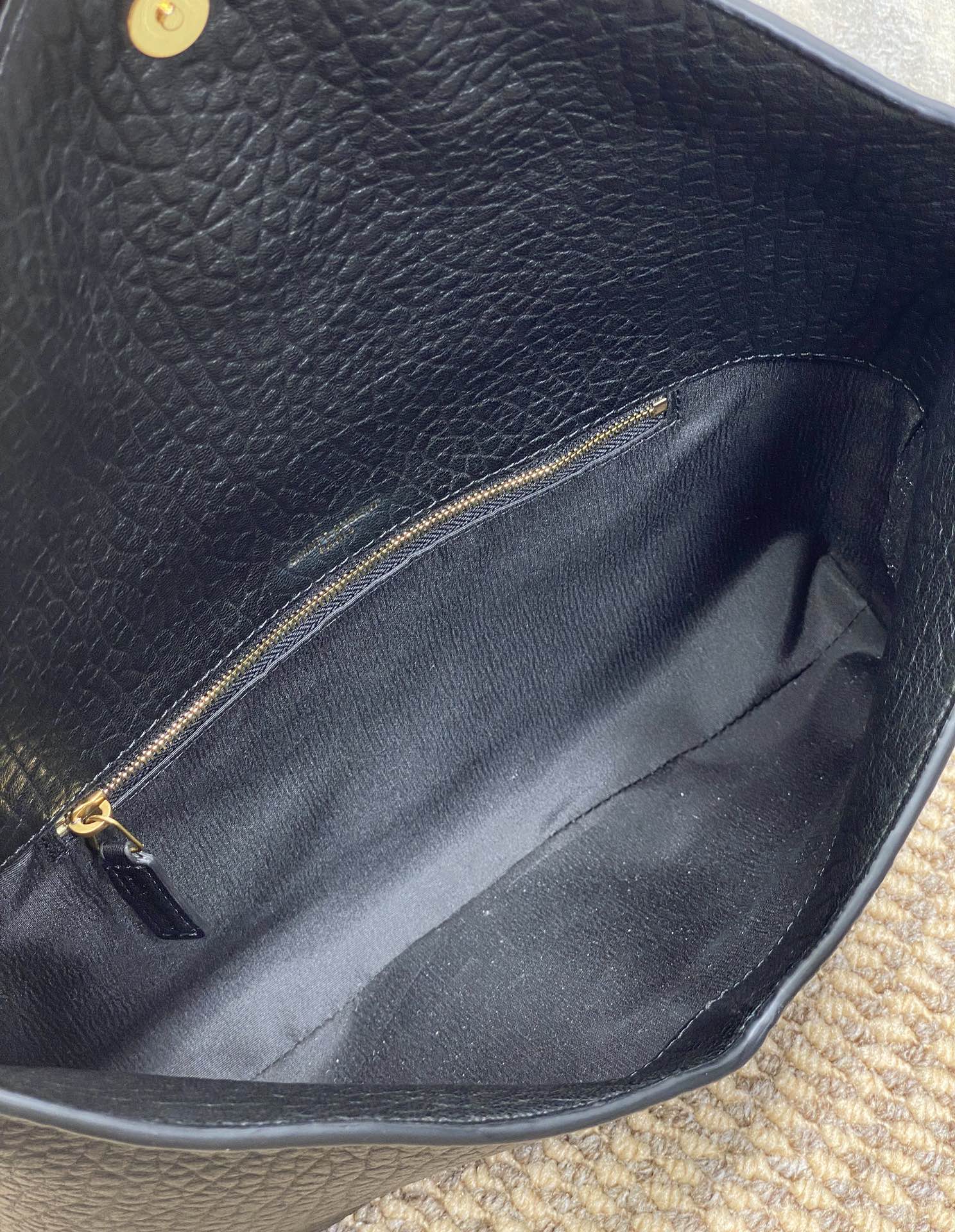YSL Style Leather Card Holder Bags detail image 9 from source 763056