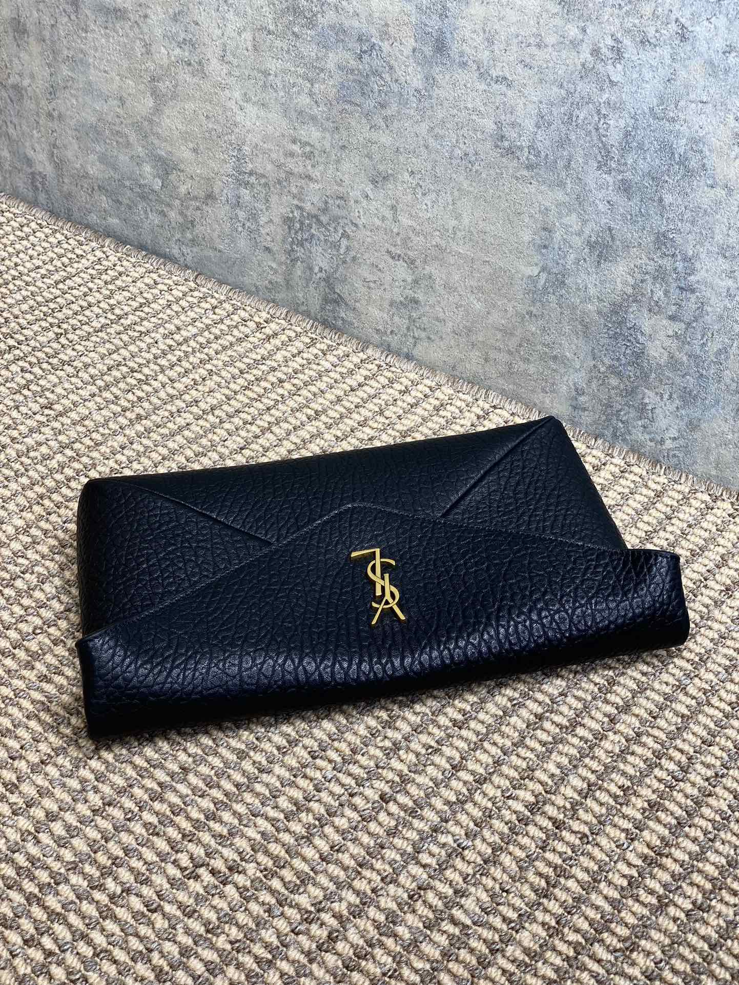YSL Style Leather Card Holder Bags detail image 4 from source 763056