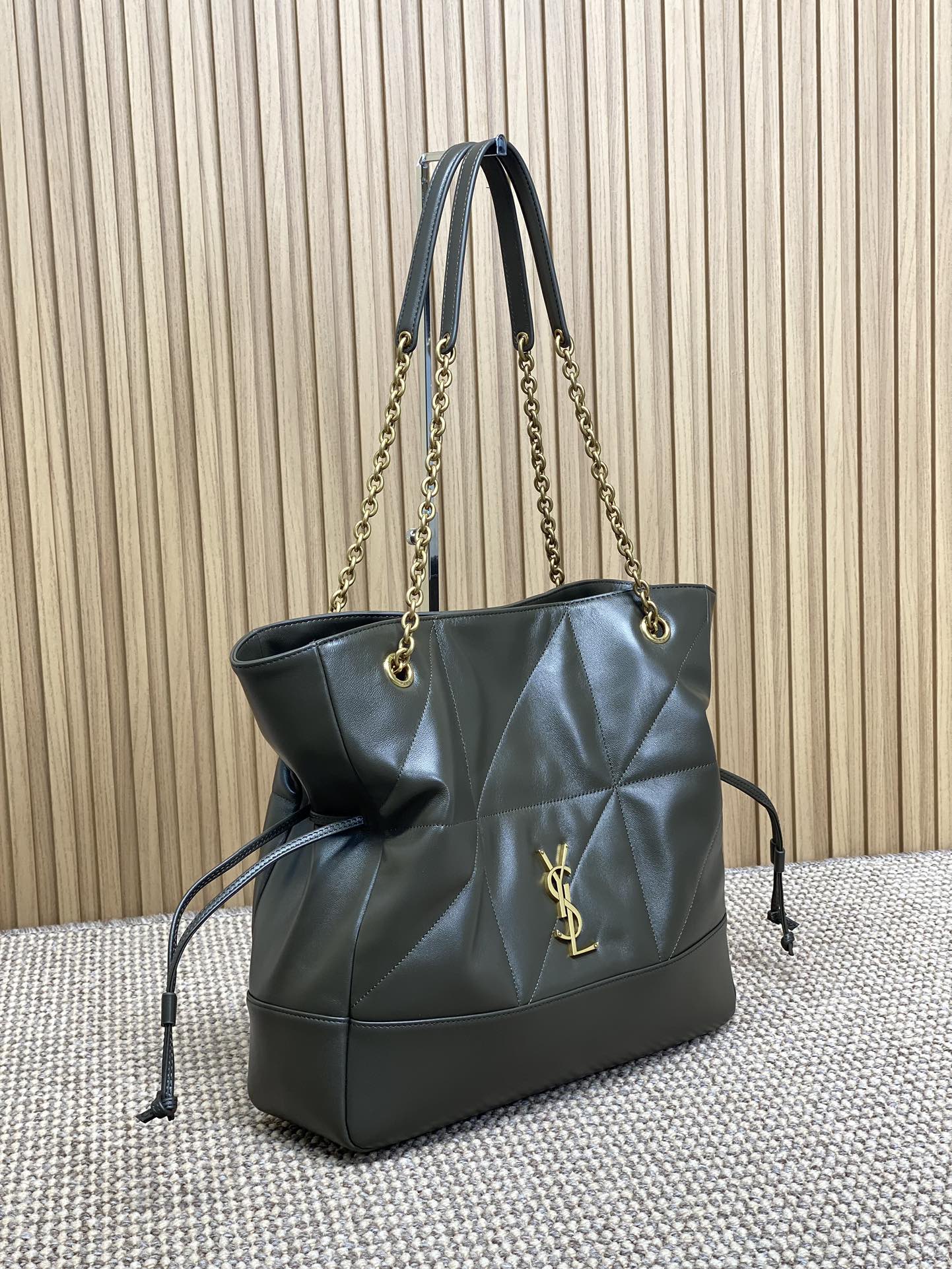 YSL Style Green Leather Chain Bag style reference detail image 3 from source 763070