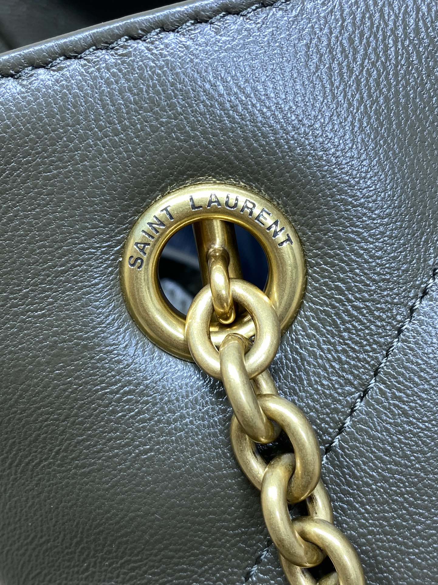 YSL Style Green Leather Chain Bag style reference detail image 5 from source 763070