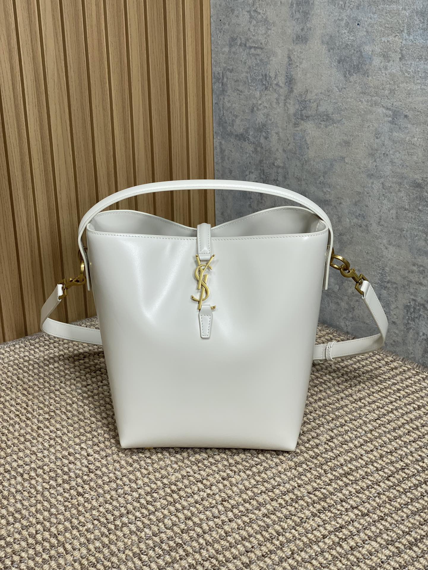 YSL Style White Leather Crossbody Bag Lookbook Reference image 1