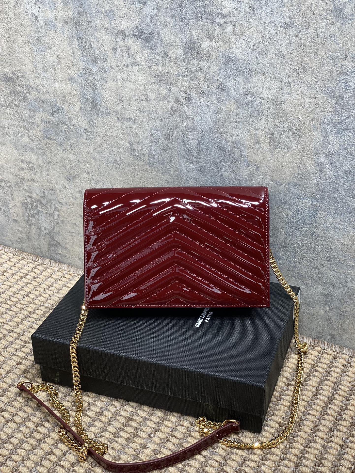 YSL Style Leather Chain Bag Lookbook Reference image 2