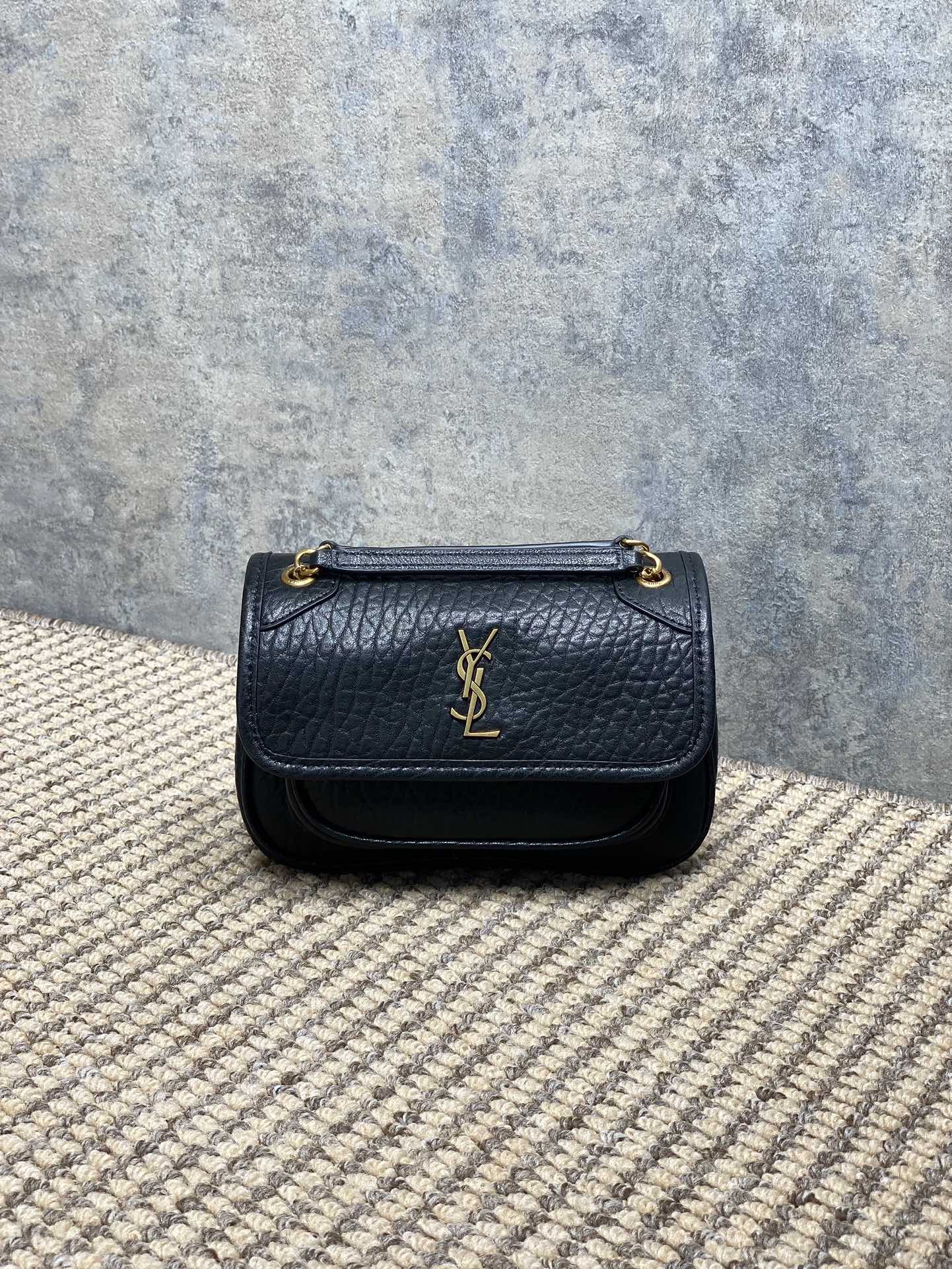 YSL Style Leather Chain Bag Lookbook Reference image 1