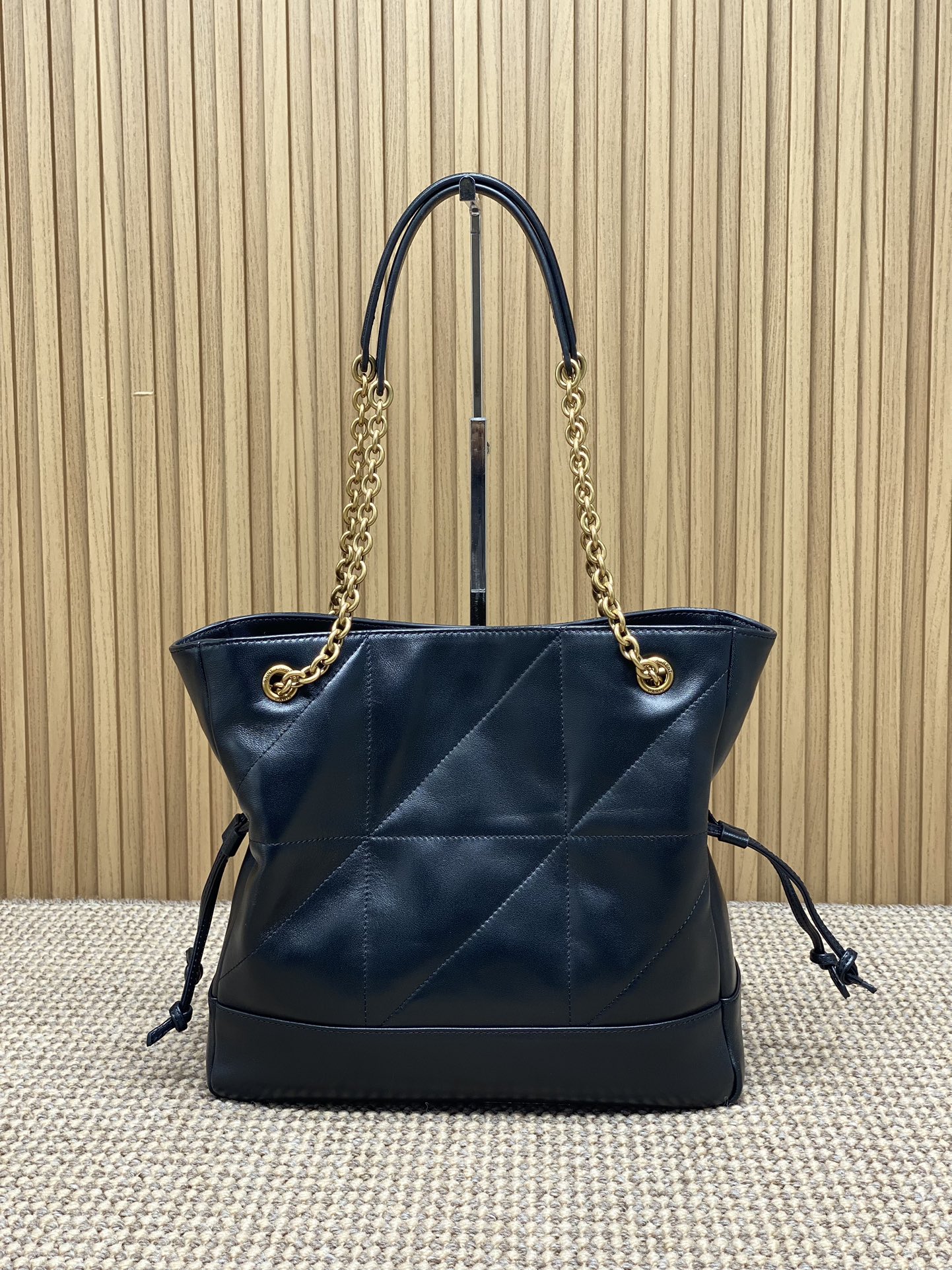 YSL Style Black Leather Chain Bag Bags Chain Bag detail image 3 from source 763059