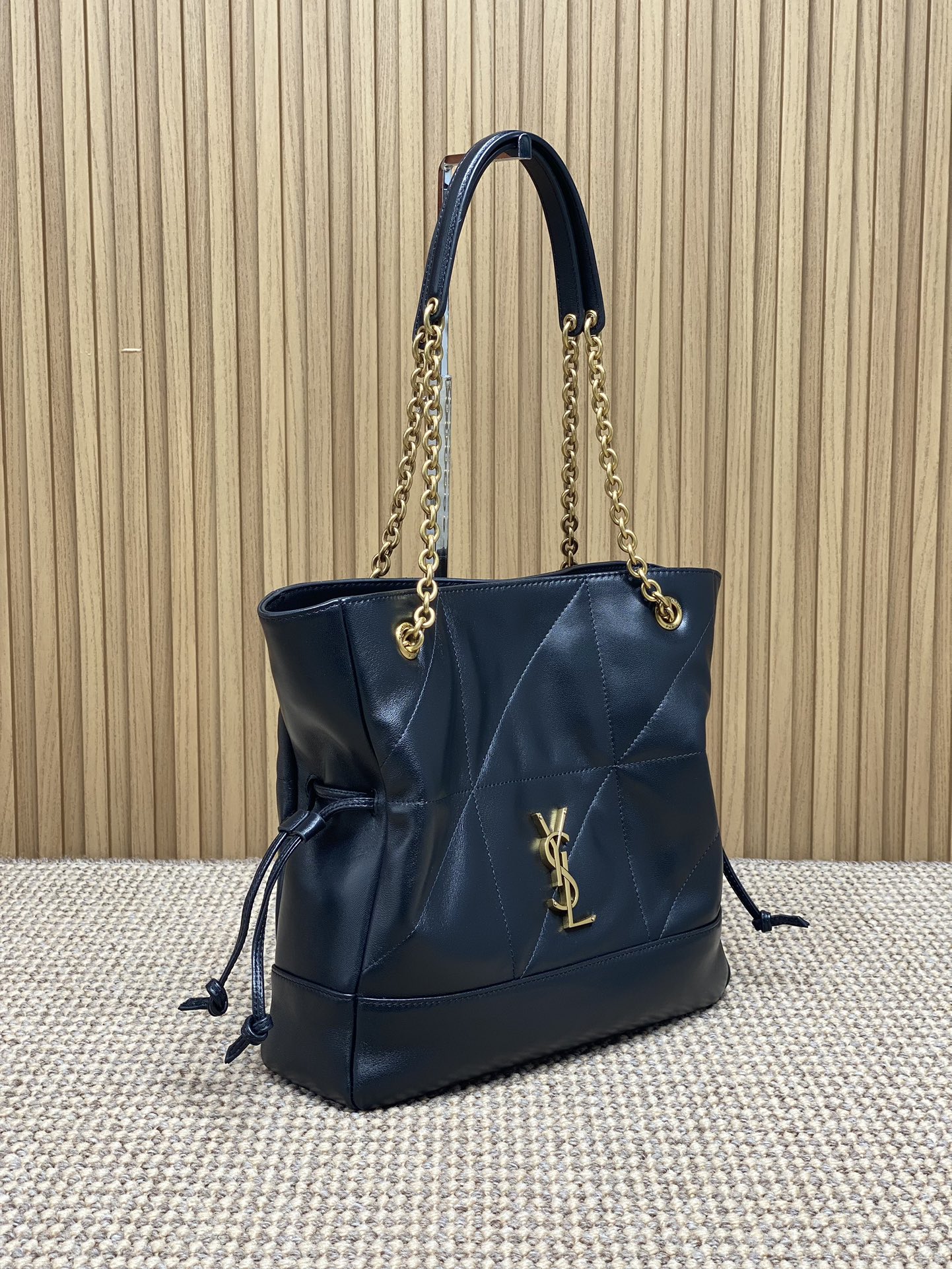 YSL Style Black Leather Chain Bag Lookbook Reference image 2