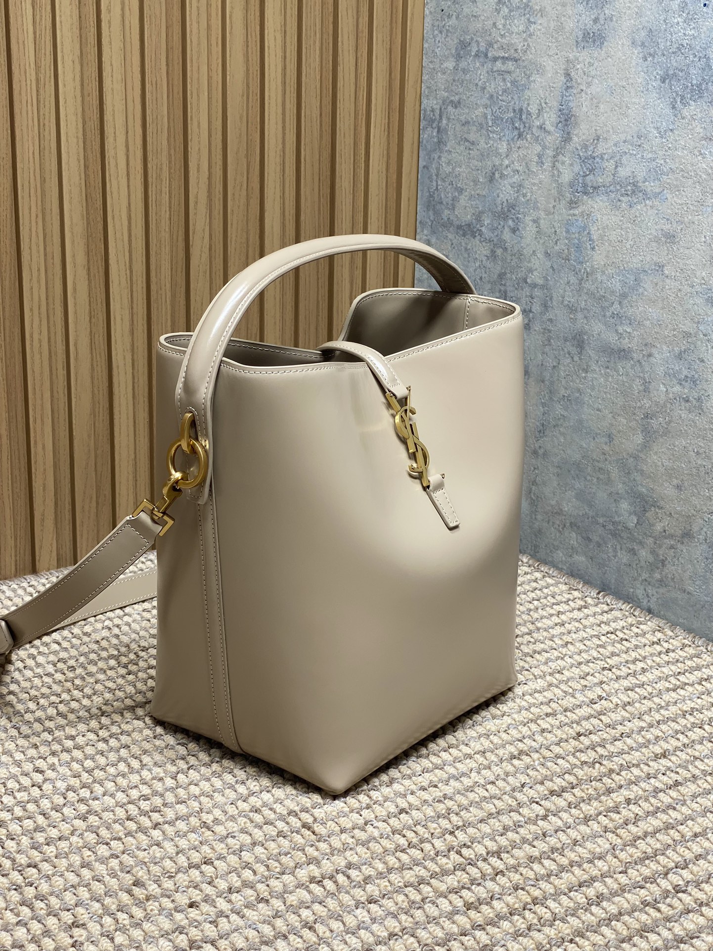 YSL Style Beige Leather Crossbody Bag Lookbook Reference image 2