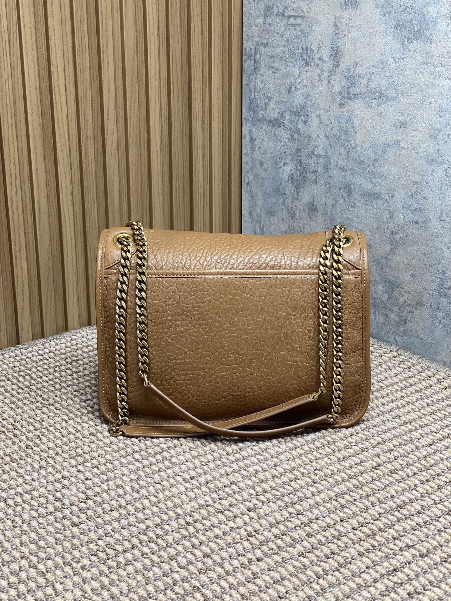 YSL Style Leather Chain Bag Lookbook Reference image 2