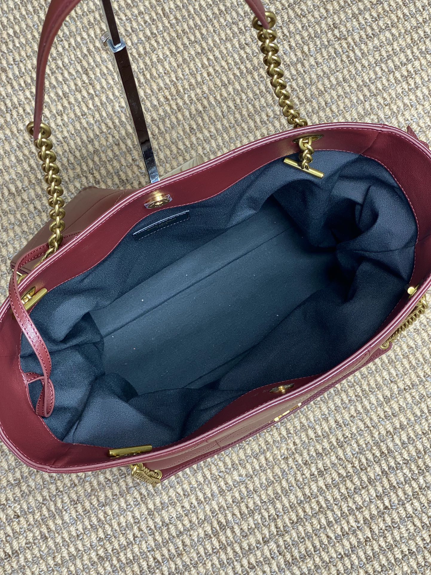 YSL Style Red Leather Chain Bag style reference detail image 9 from source 763071