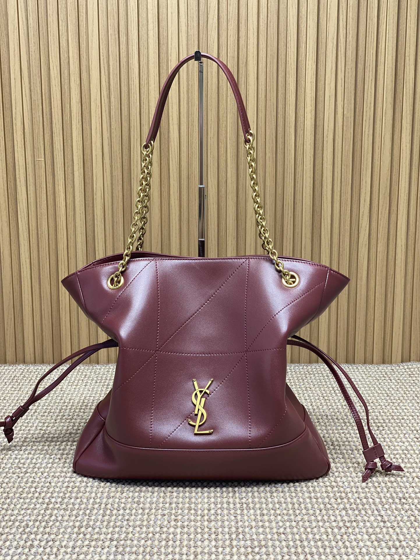 YSL Style Red Leather Chain Bag Lookbook Reference image 1