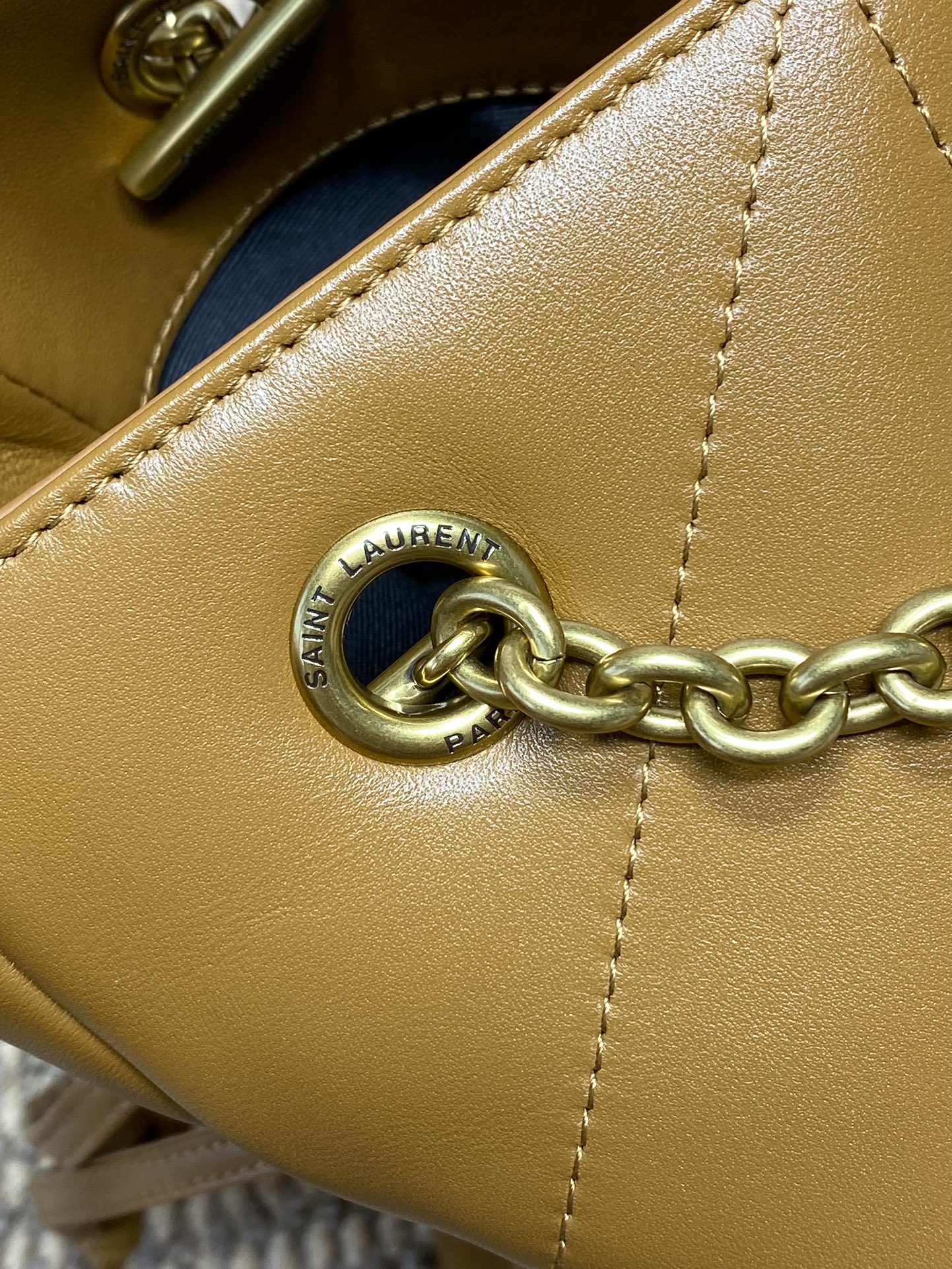 YSL Style Leather Chain Bag style reference detail image 6 from source 763072