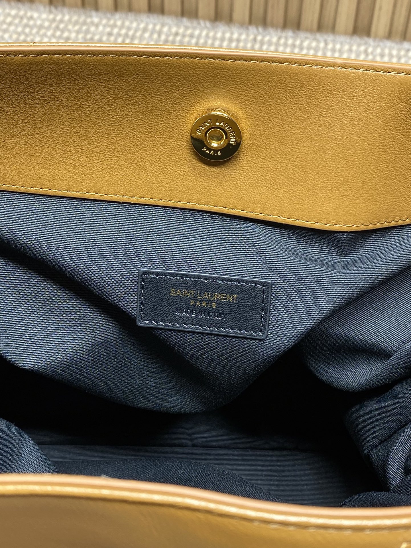 YSL Style Leather Chain Bag style reference detail image 7 from source 763072