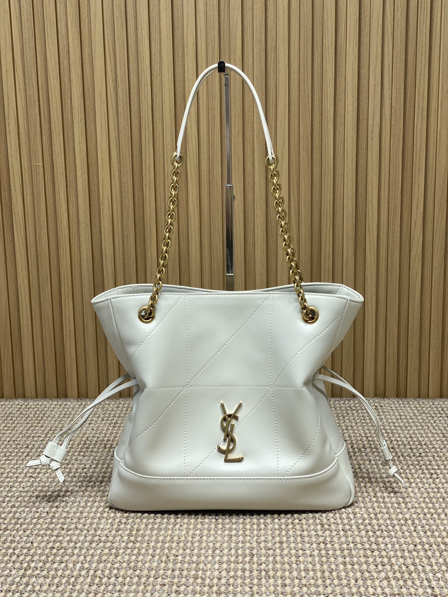 YSL Style Green Leather Chain Bag Lookbook Reference image 1