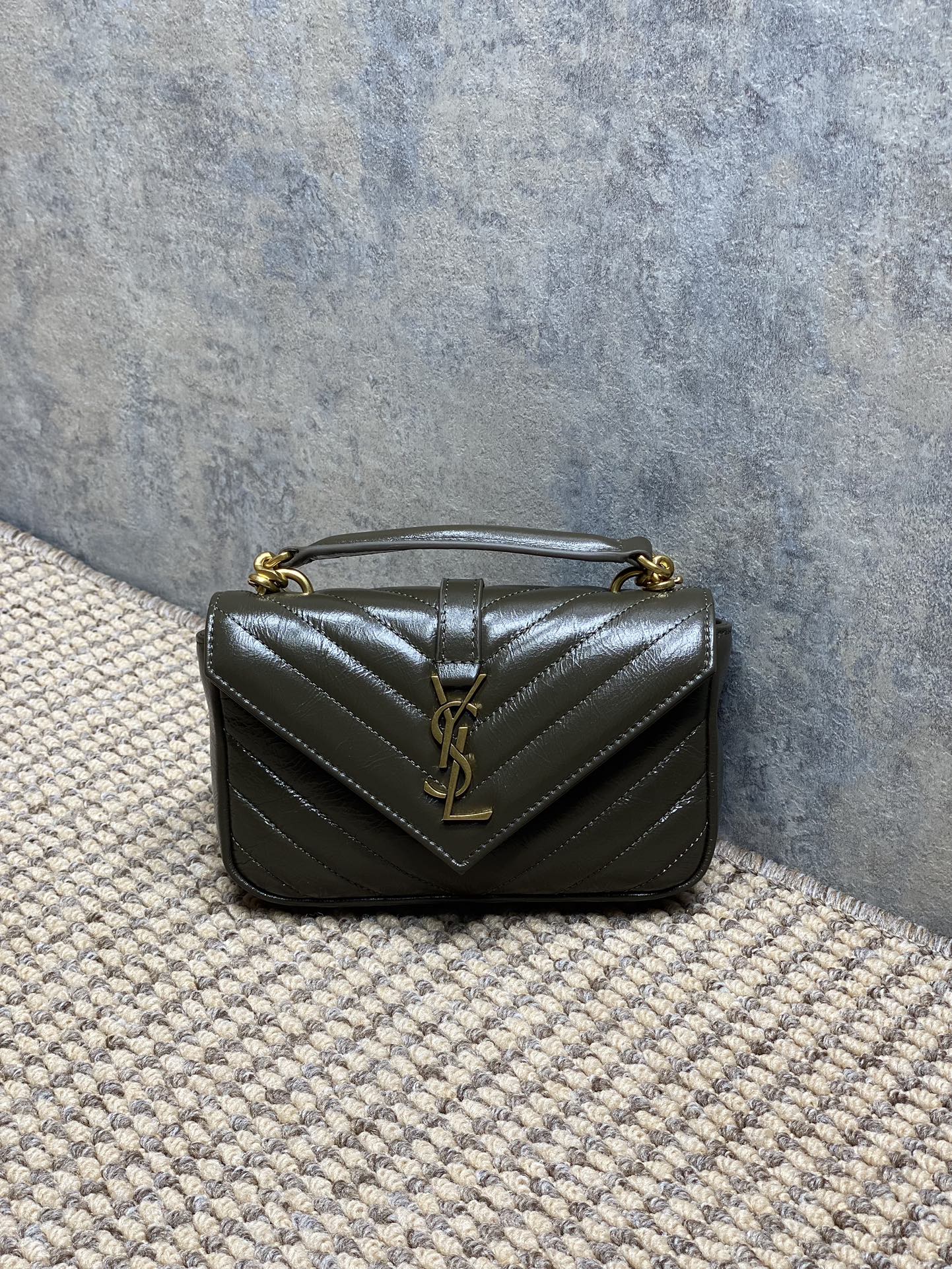 YSL Style Leather Chain Bag Lookbook Reference image 1