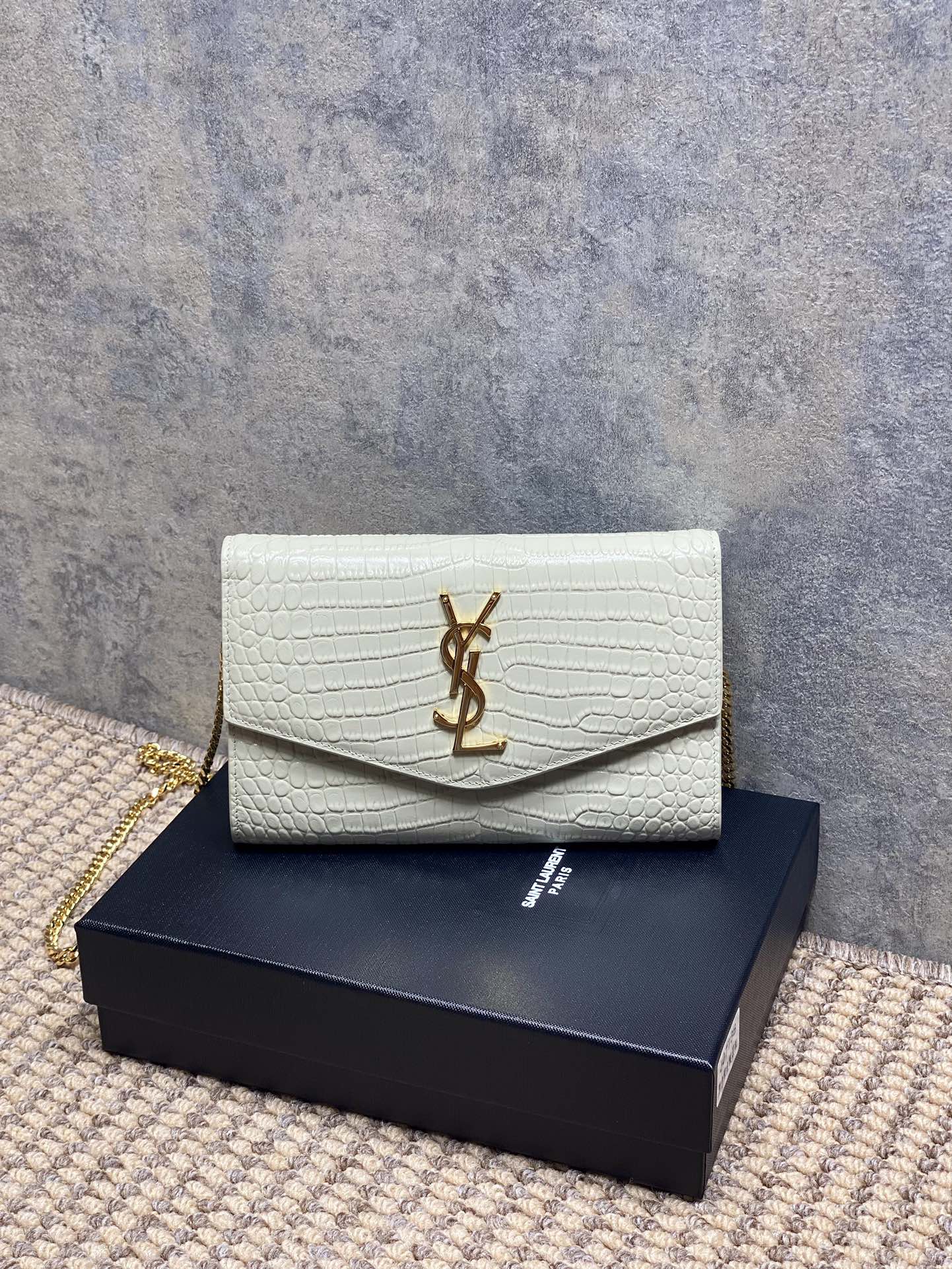 YSL Style Leather Card Holder Lookbook Reference image 1