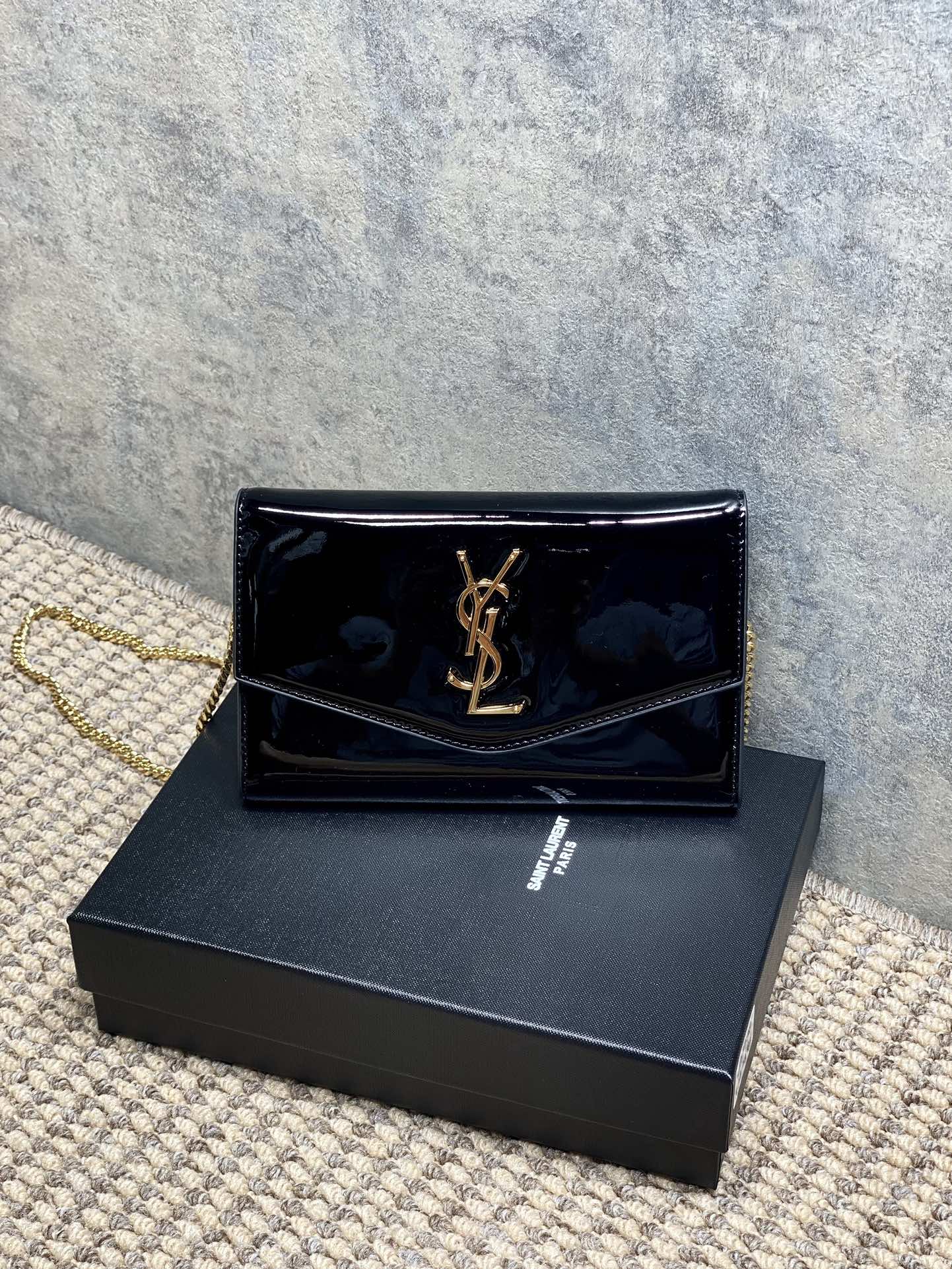 YSL Style Leather Card Holder Lookbook Reference image 1