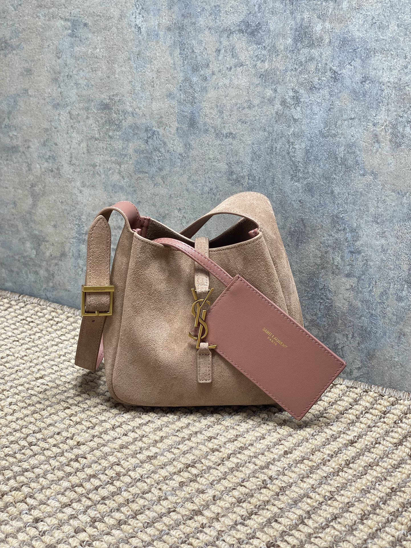 YSL Style Hobo Bag Lookbook Reference image 2