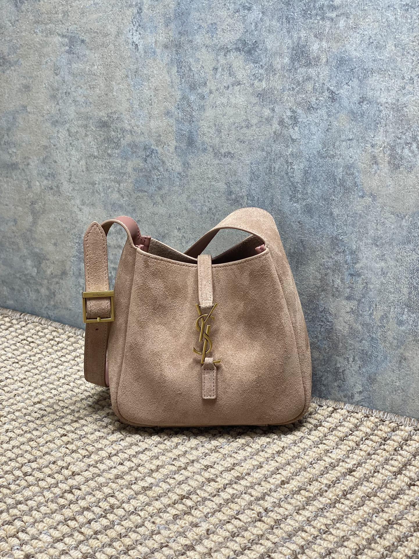 YSL Style Hobo Bag Lookbook Reference image 1