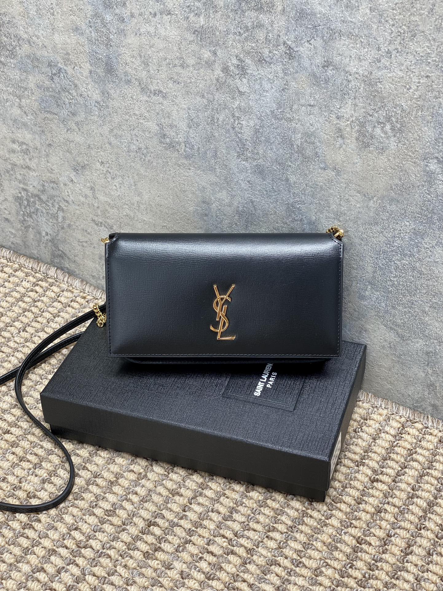 YSL Style Bag Lookbook Reference image 1