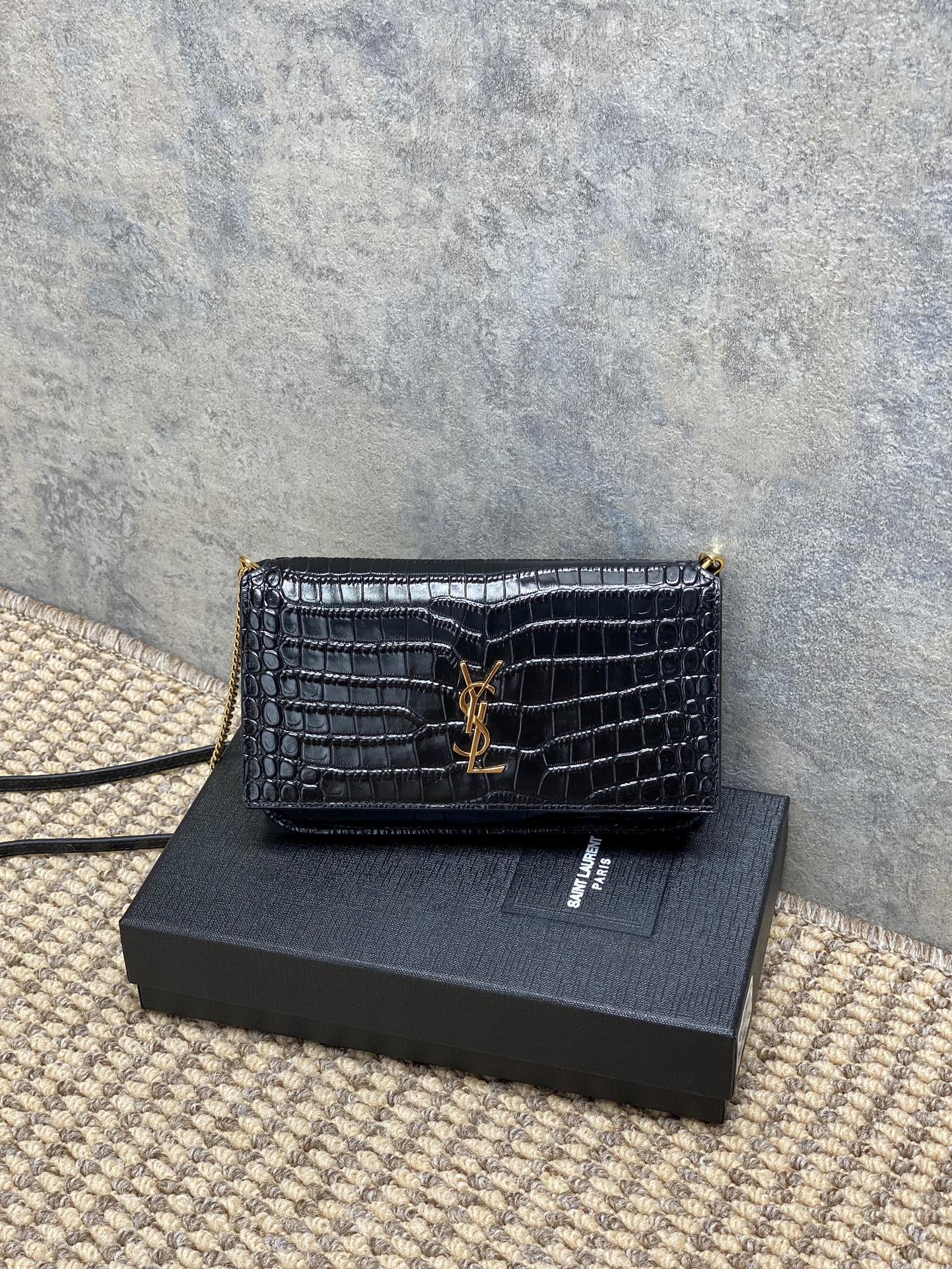 YSL Style Bag Lookbook Reference image 1
