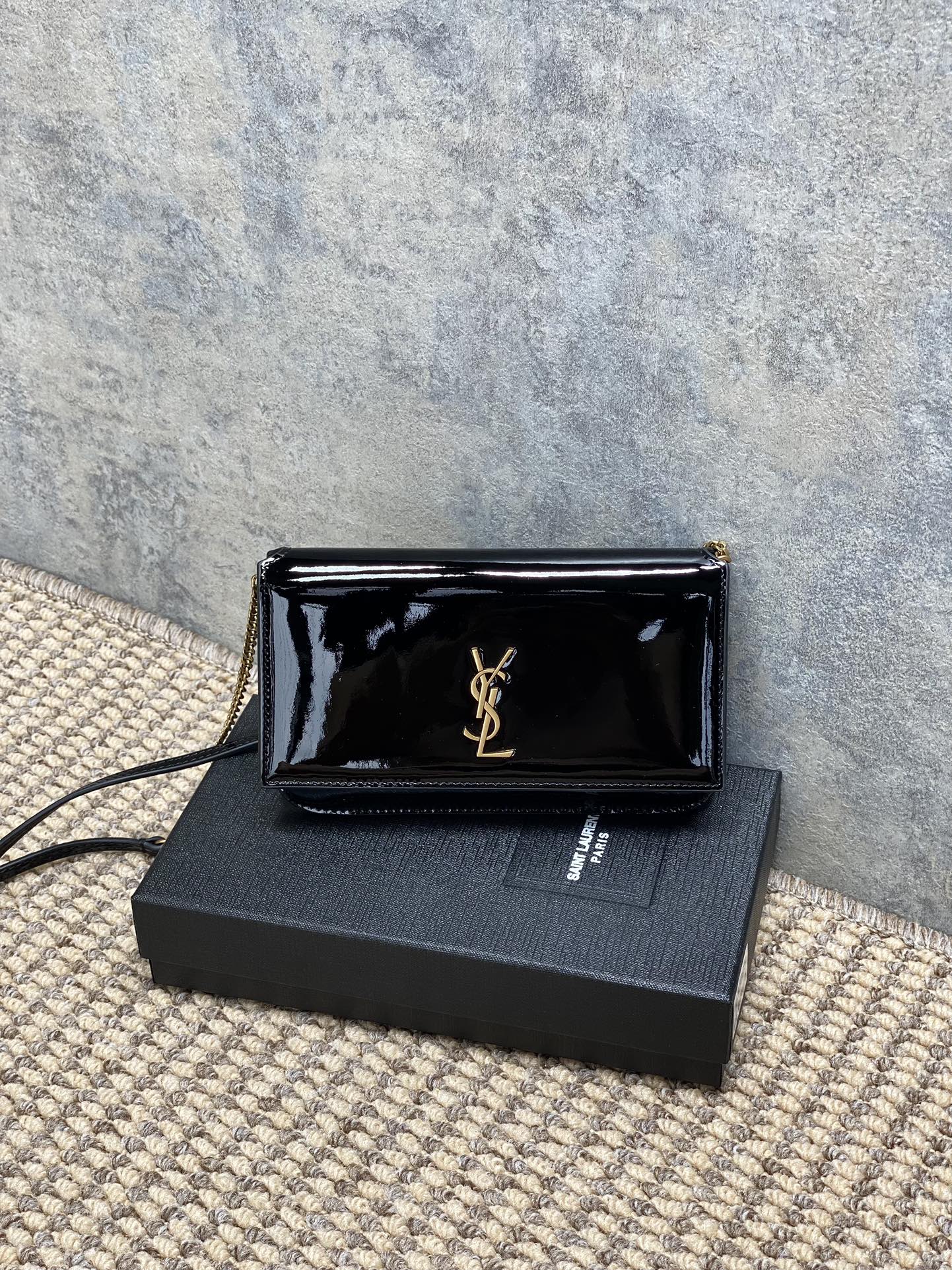 YSL Style Bag Lookbook Reference image 1