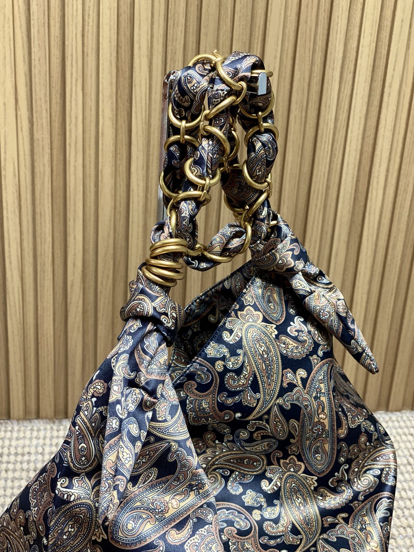 YSL Style Tote Bag style reference detail image 4 from source 770822