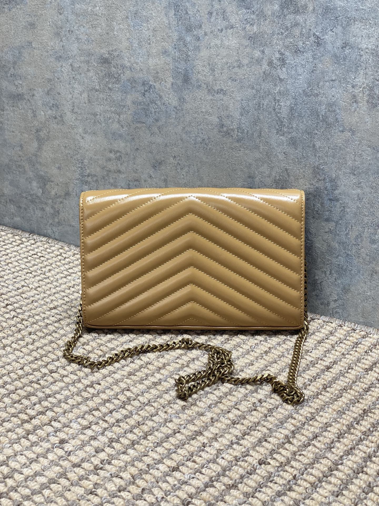 YSL Style Beige Clutch Lookbook Reference image 2