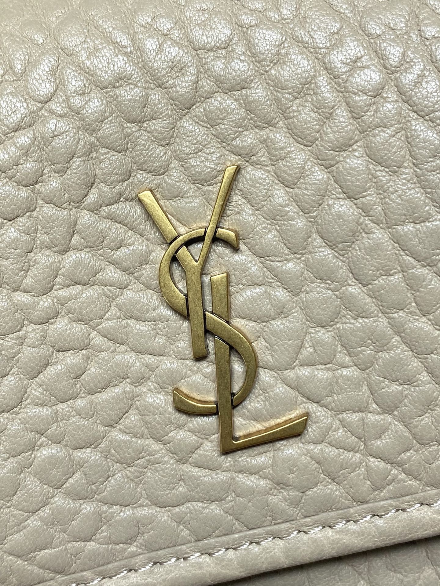 YSL Style Leather Chain Bag style reference detail image 6 from source 729390