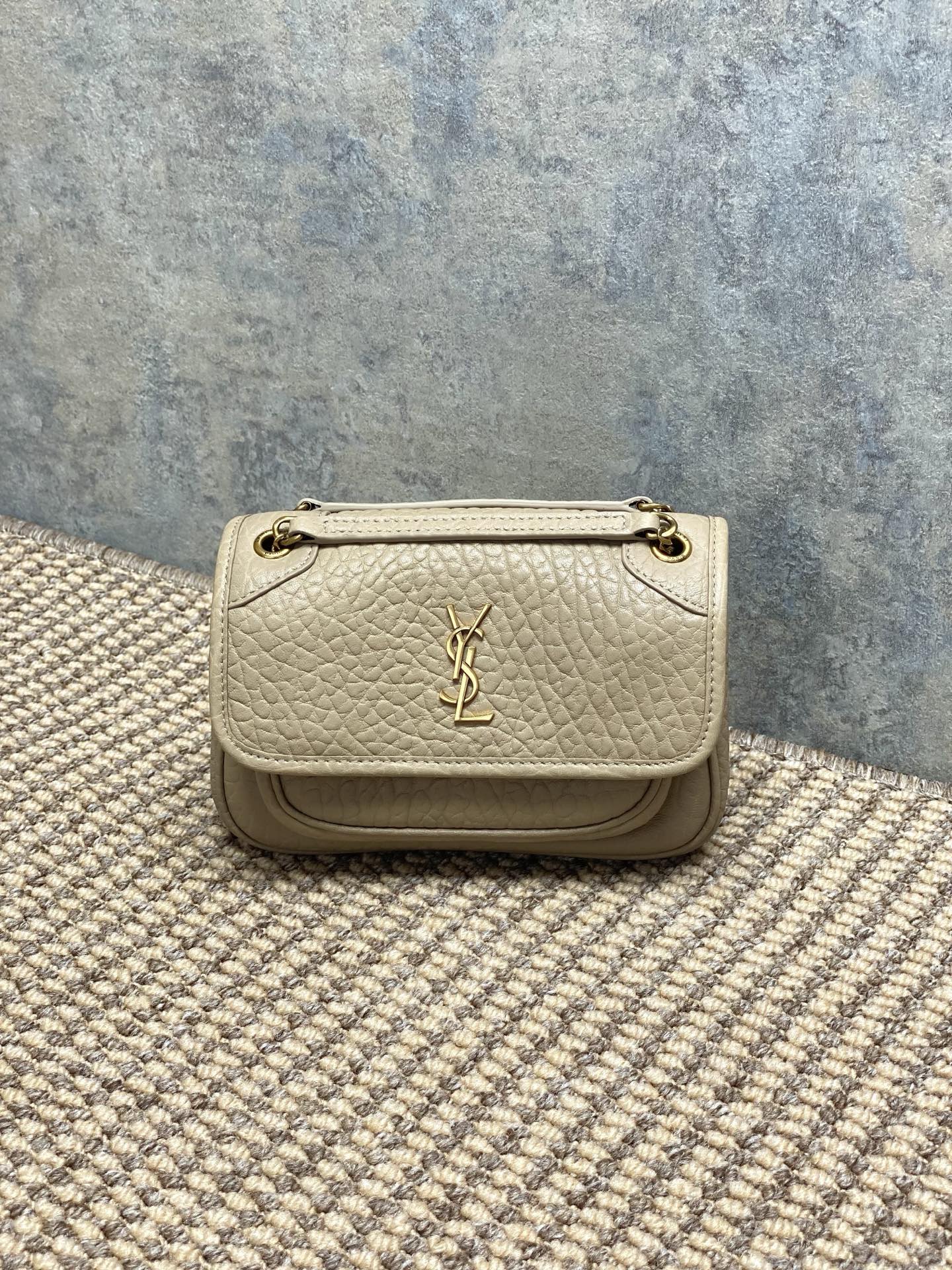 YSL Style Leather Chain Bag Lookbook Reference image 1