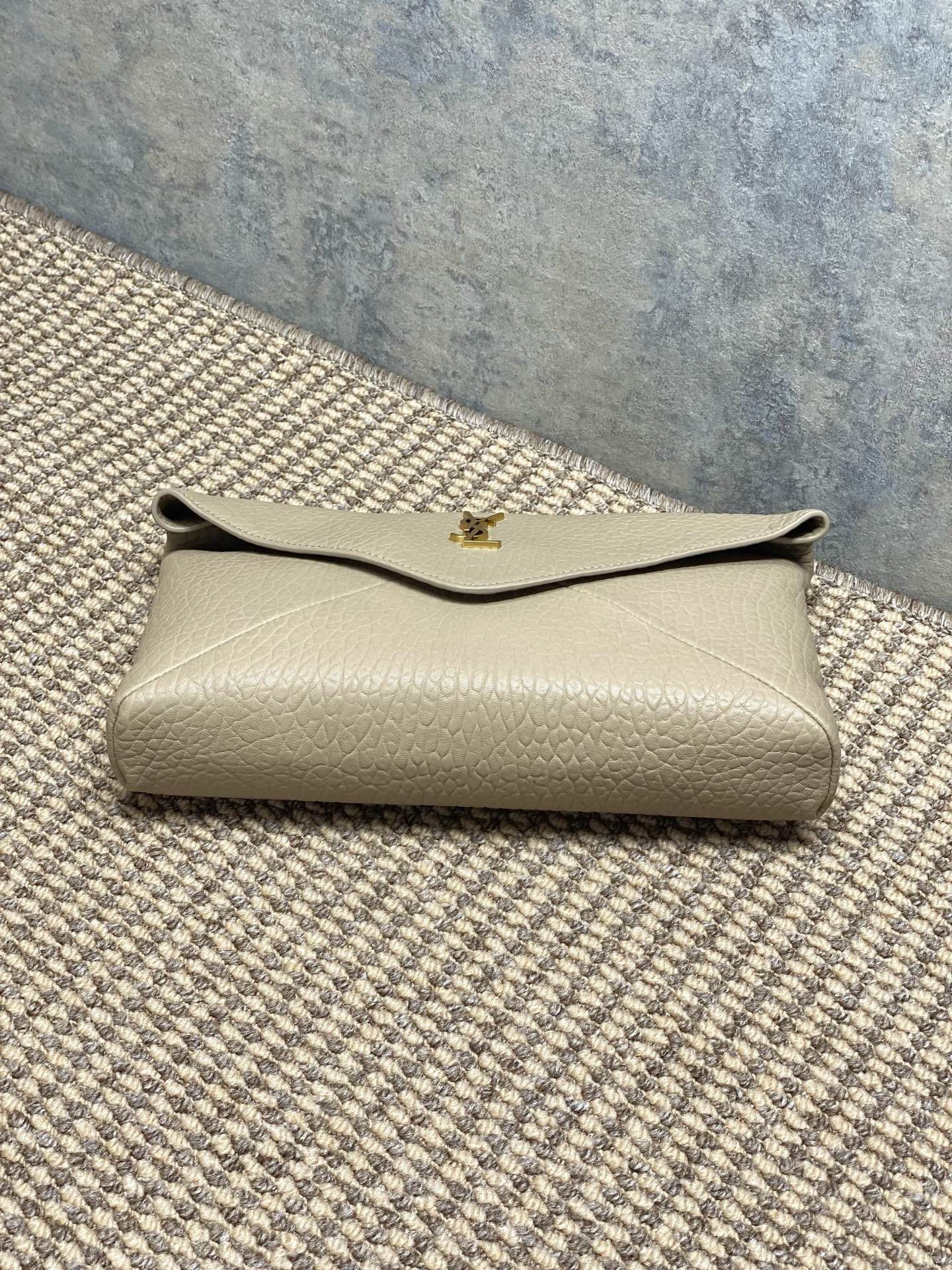 YSL Style Clutch Bags detail image 3 from source 729391