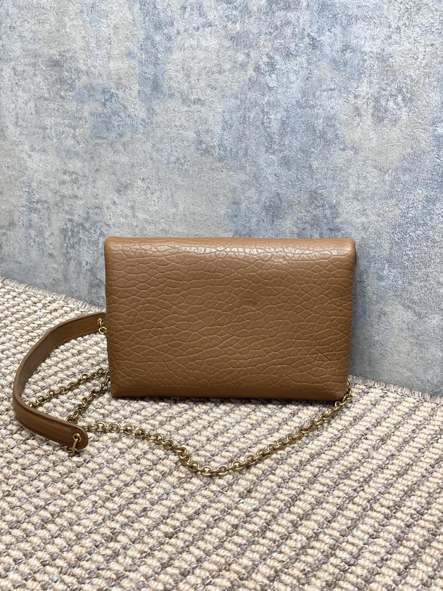 YSL Style Leather Chain Bag Lookbook Reference image 2