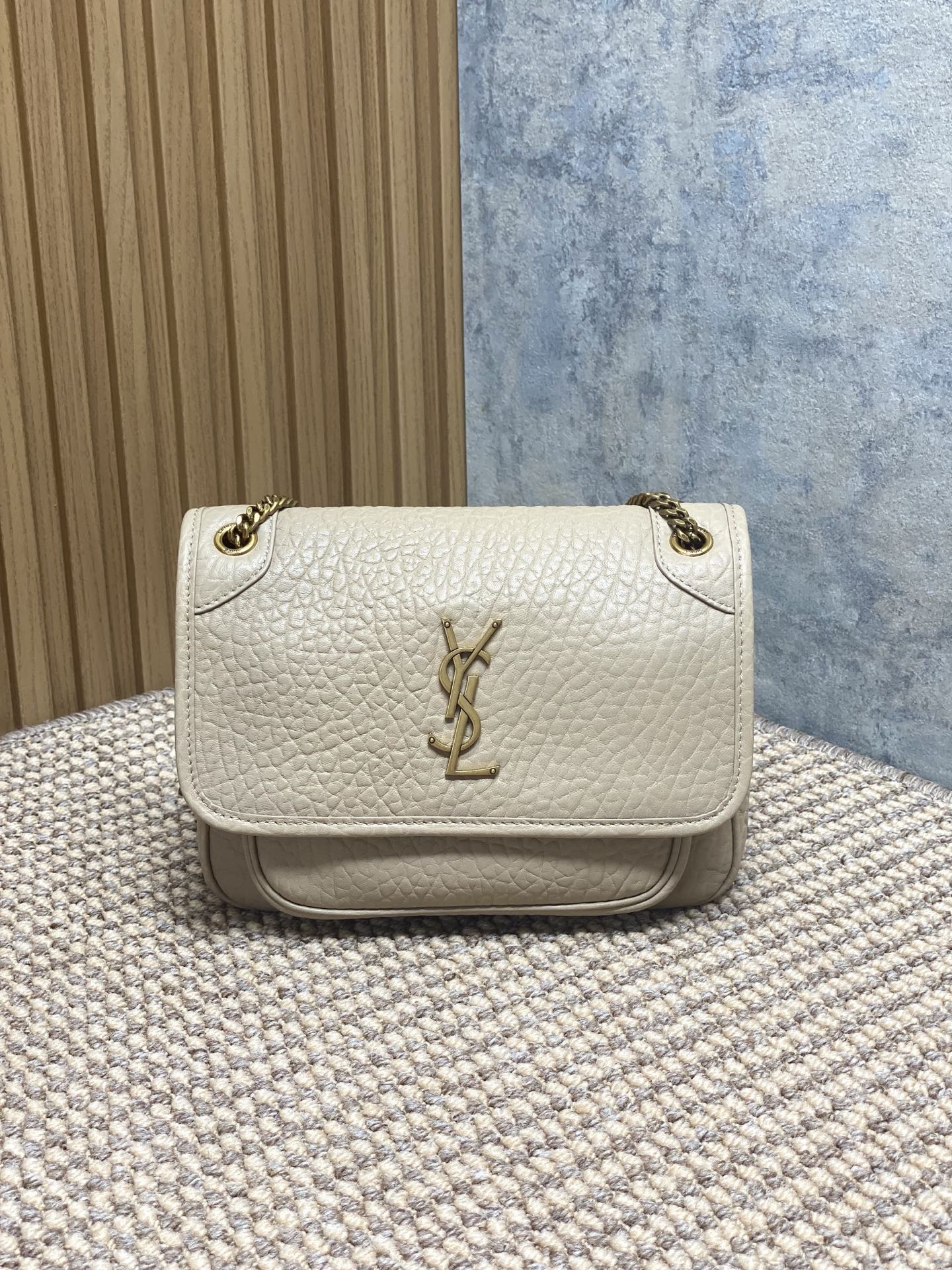 YSL Style Leather Chain Bag Lookbook Reference image 1